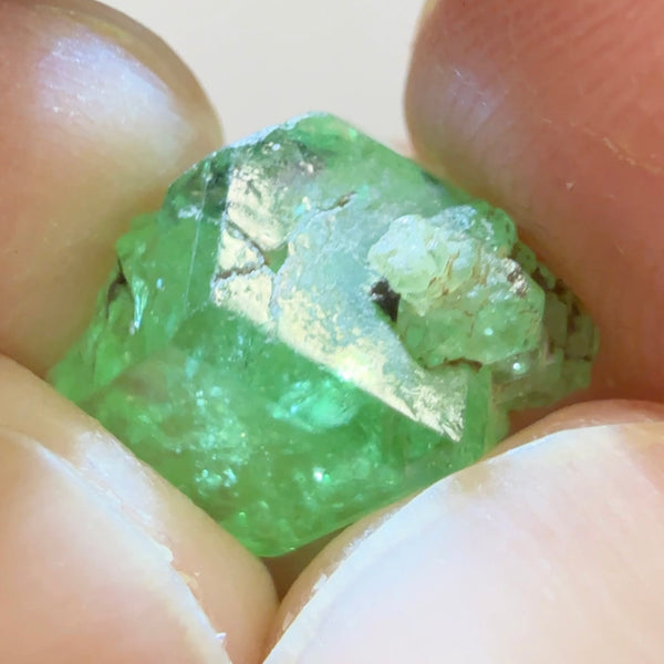 Tsavorite Crystal, 7.28ct, Merelani. Tanzania, Untreated Unheated