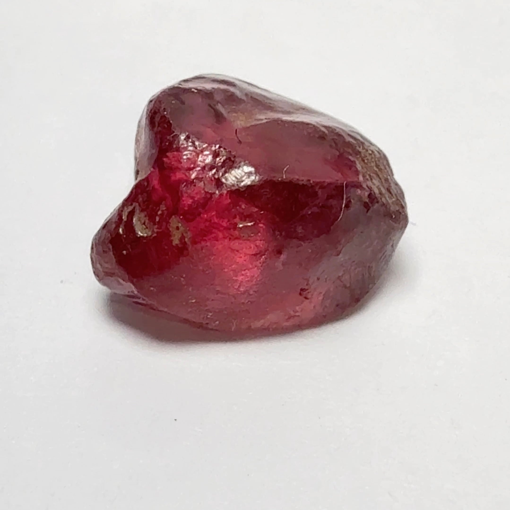 Rhodolite Garnet Colour Shifting, 4.84ct, Umba, Tanzania, Untreated Untreated. VVS