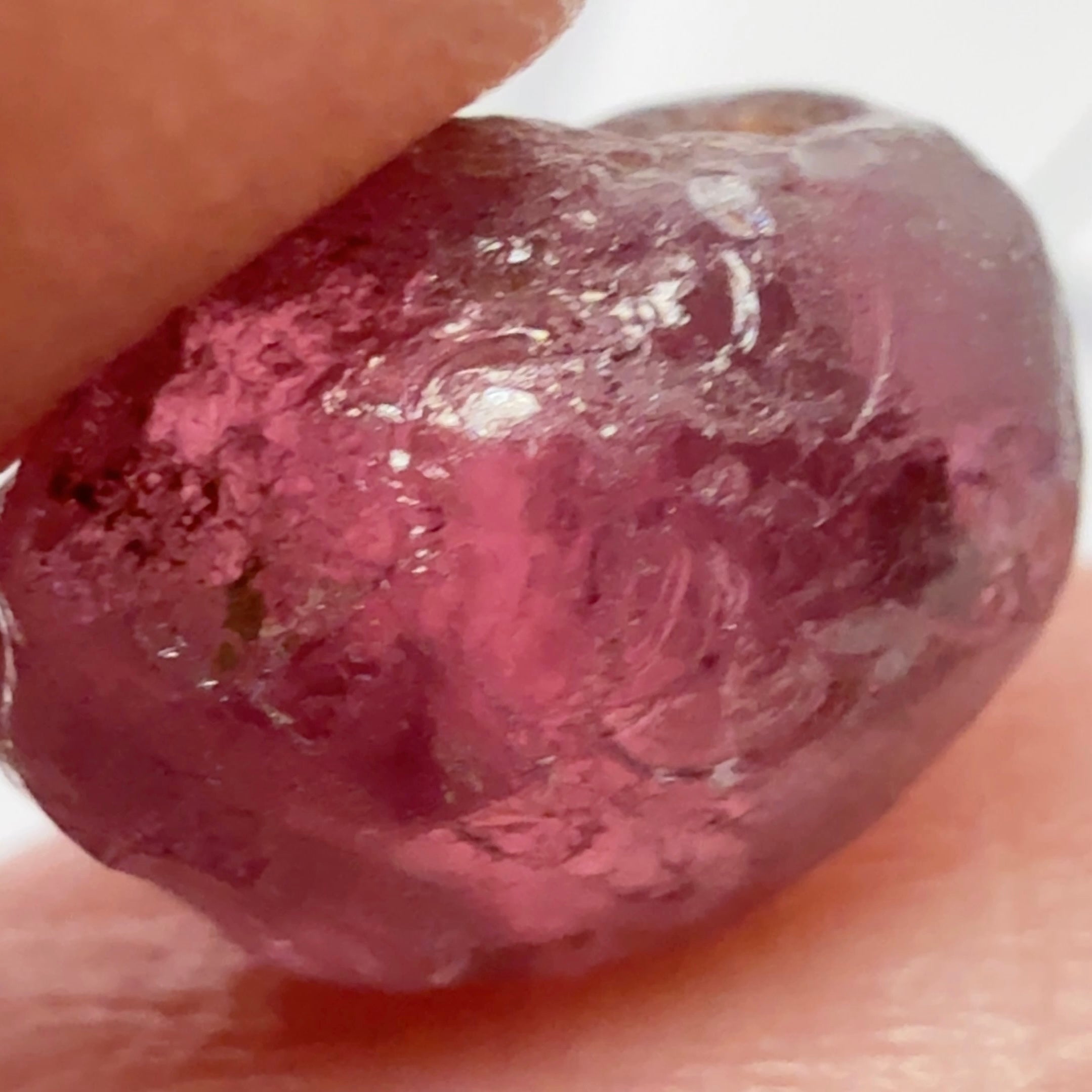 Rhodolite Garnet Colour Shifting, 5.93ct, Umba, Tanzania, Untreated Untreated. VVS