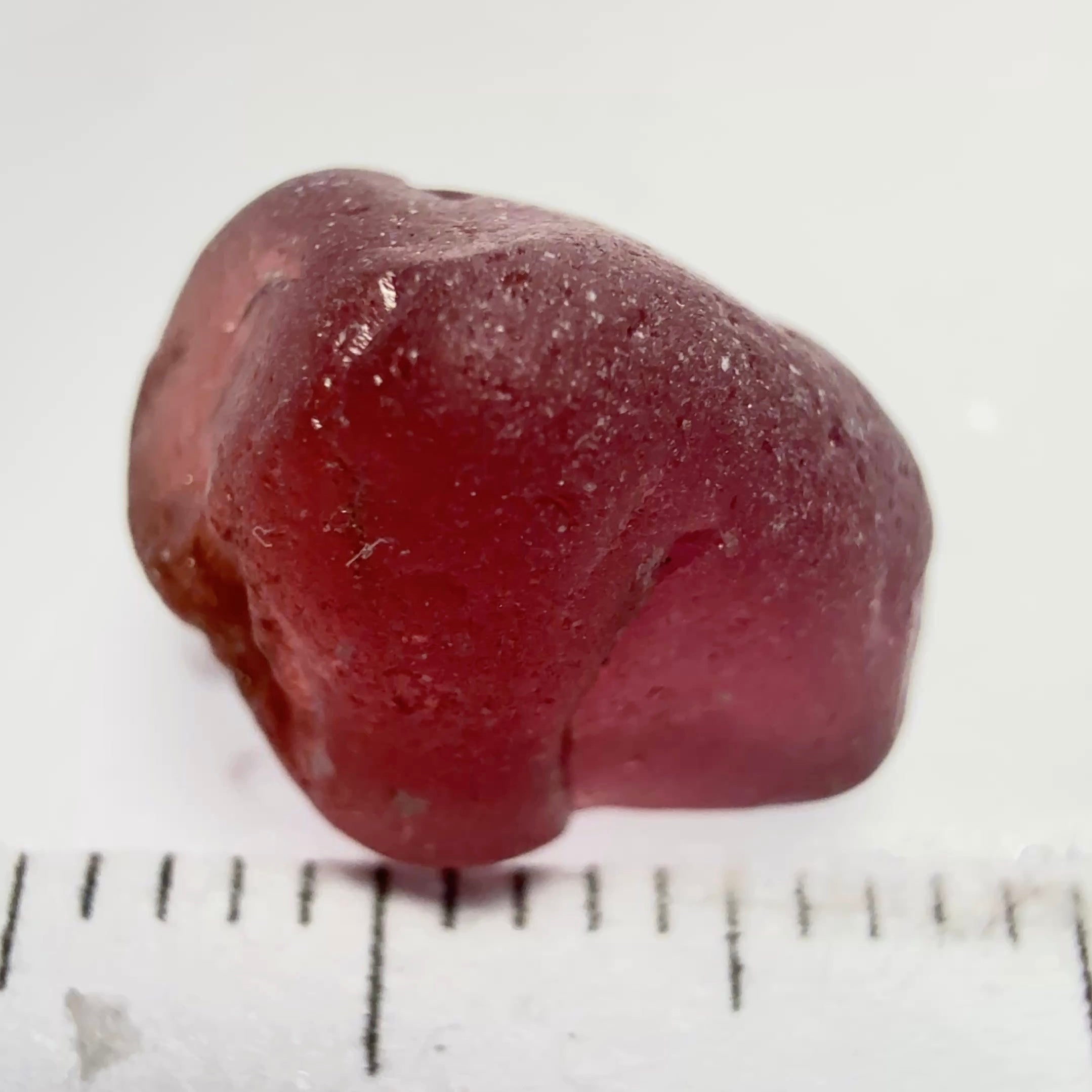 Mahenge Garnet Colour Shifting, 6.08ct, Tanzania, Untreated Untreated. VVS but a challenging shape