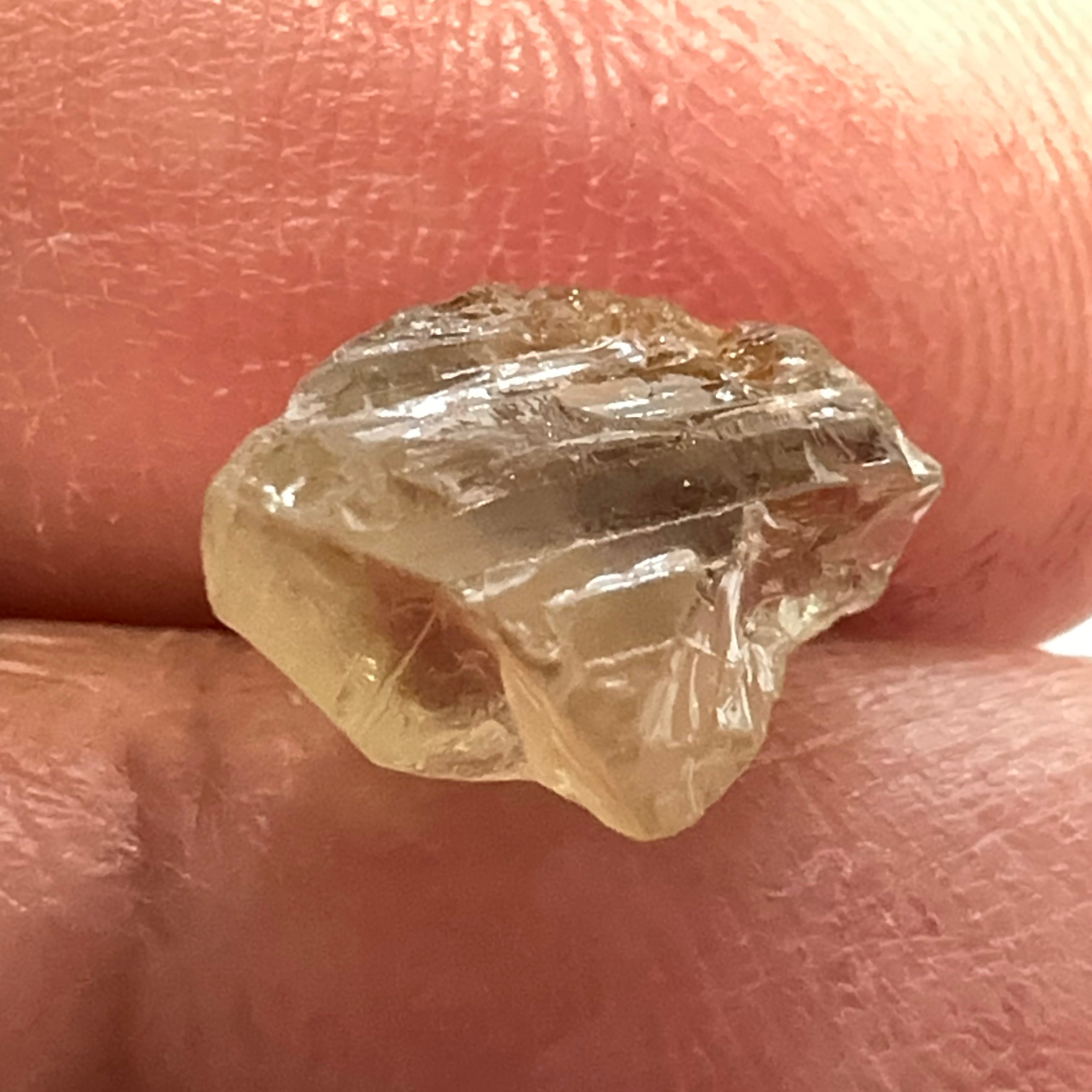 Umba Sapphire, 3.42ct, Tanzania. Unheated Untreated. Slightly Silky