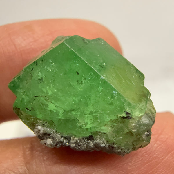 Tsavorite Garnet Crystal, 27.04ct, Merelani, Tanzania, Untreated Unheated