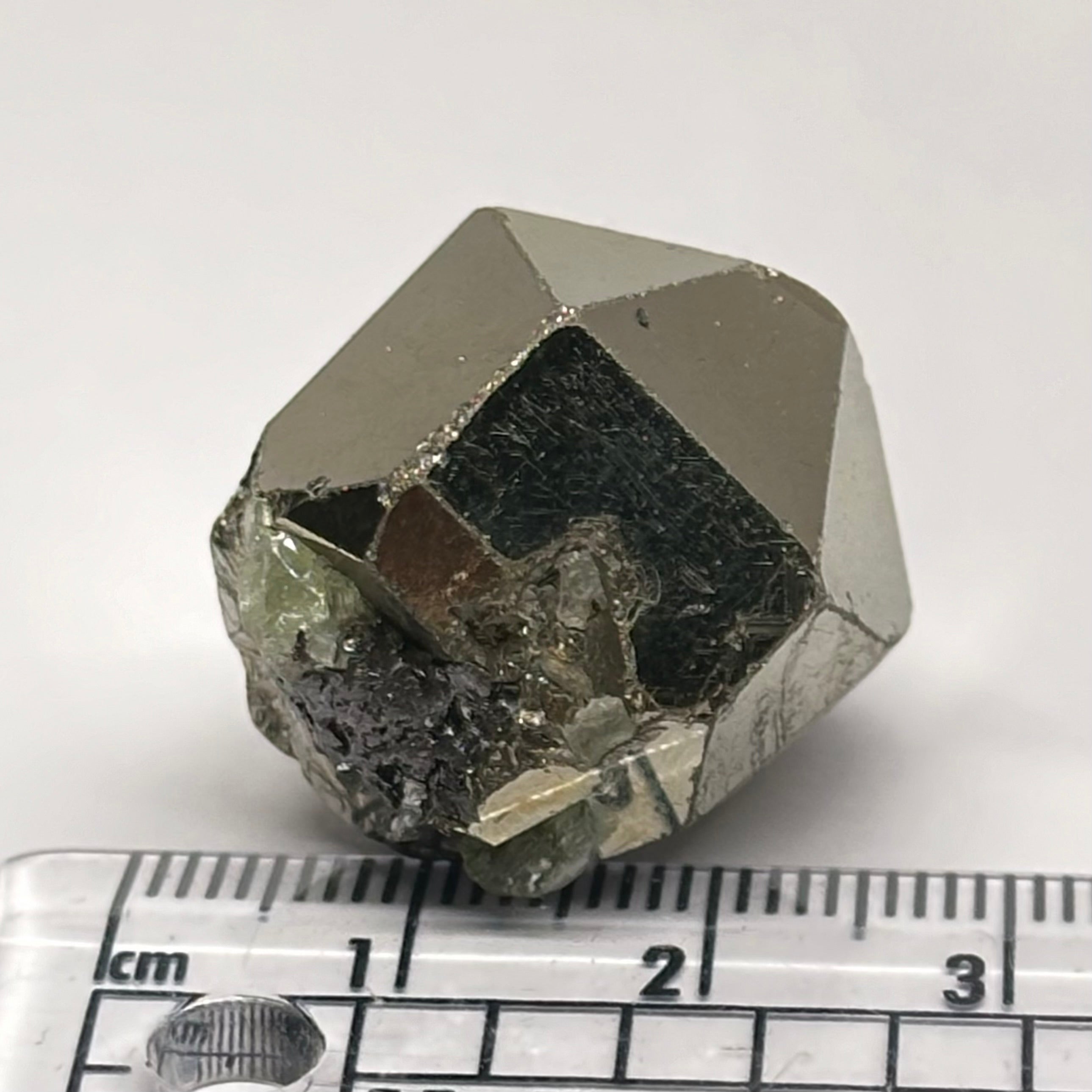 Pyrite, 26.00gm, Merelani, Tanzania, Untreated Unheated, same mines as Tanzanite, natural mirror crystal faces