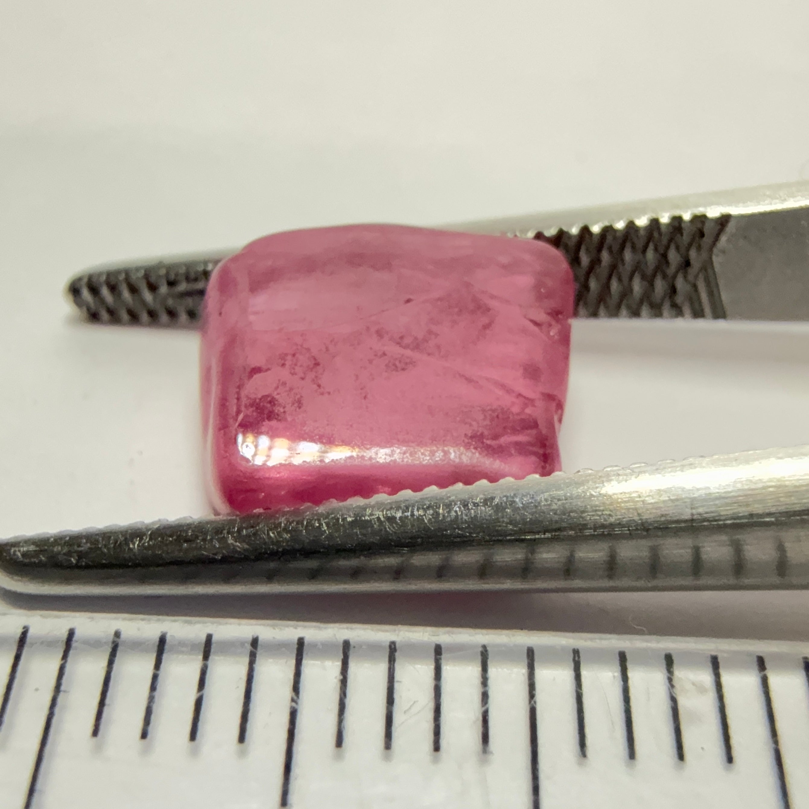 Mahenge Spinel, semi polished tumblestone, 3.82ct, Mahenge, Tanzania, Untreated Unheated