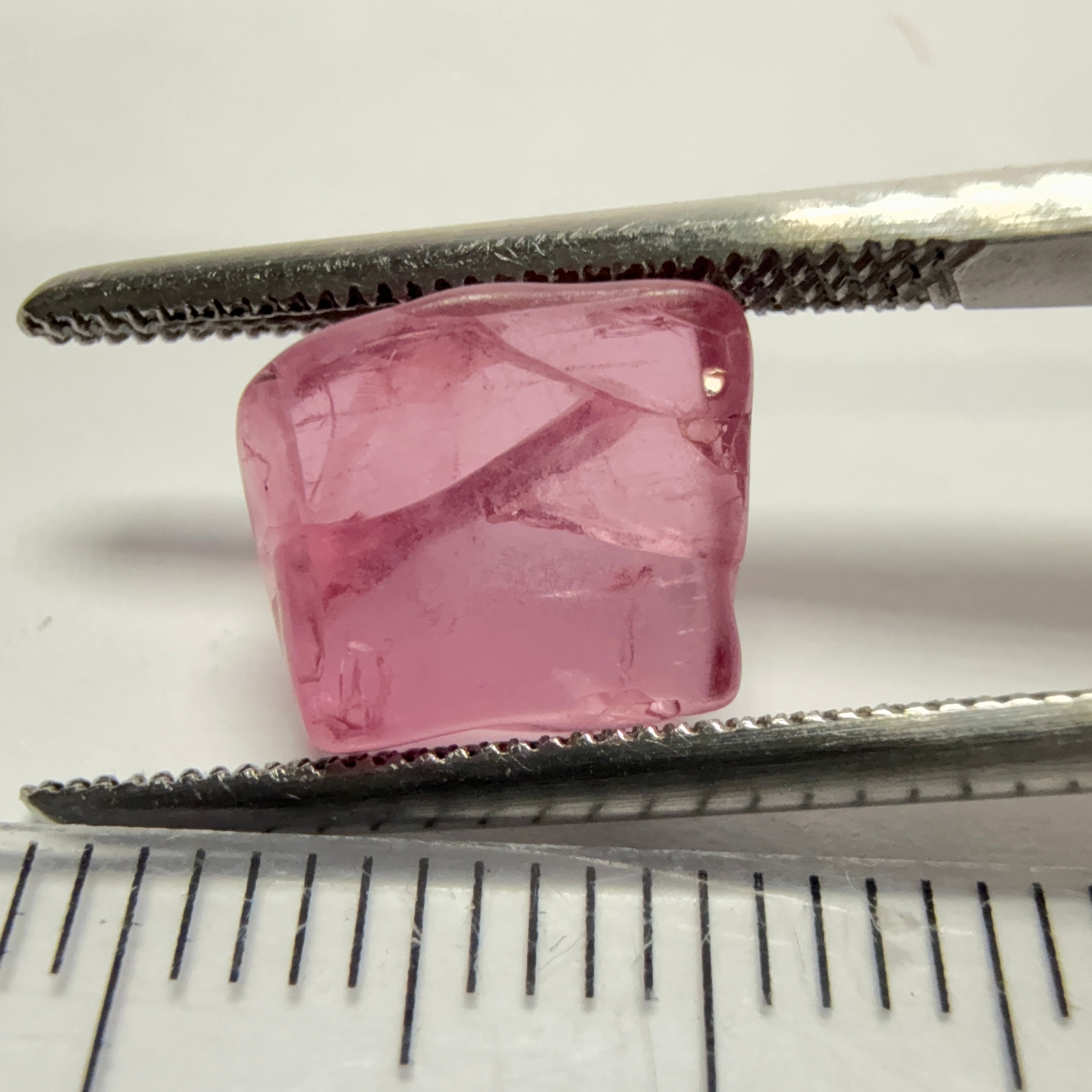 Mahenge Spinel, semi polished tumblestone, 3.82ct, Mahenge, Tanzania, Untreated Unheated