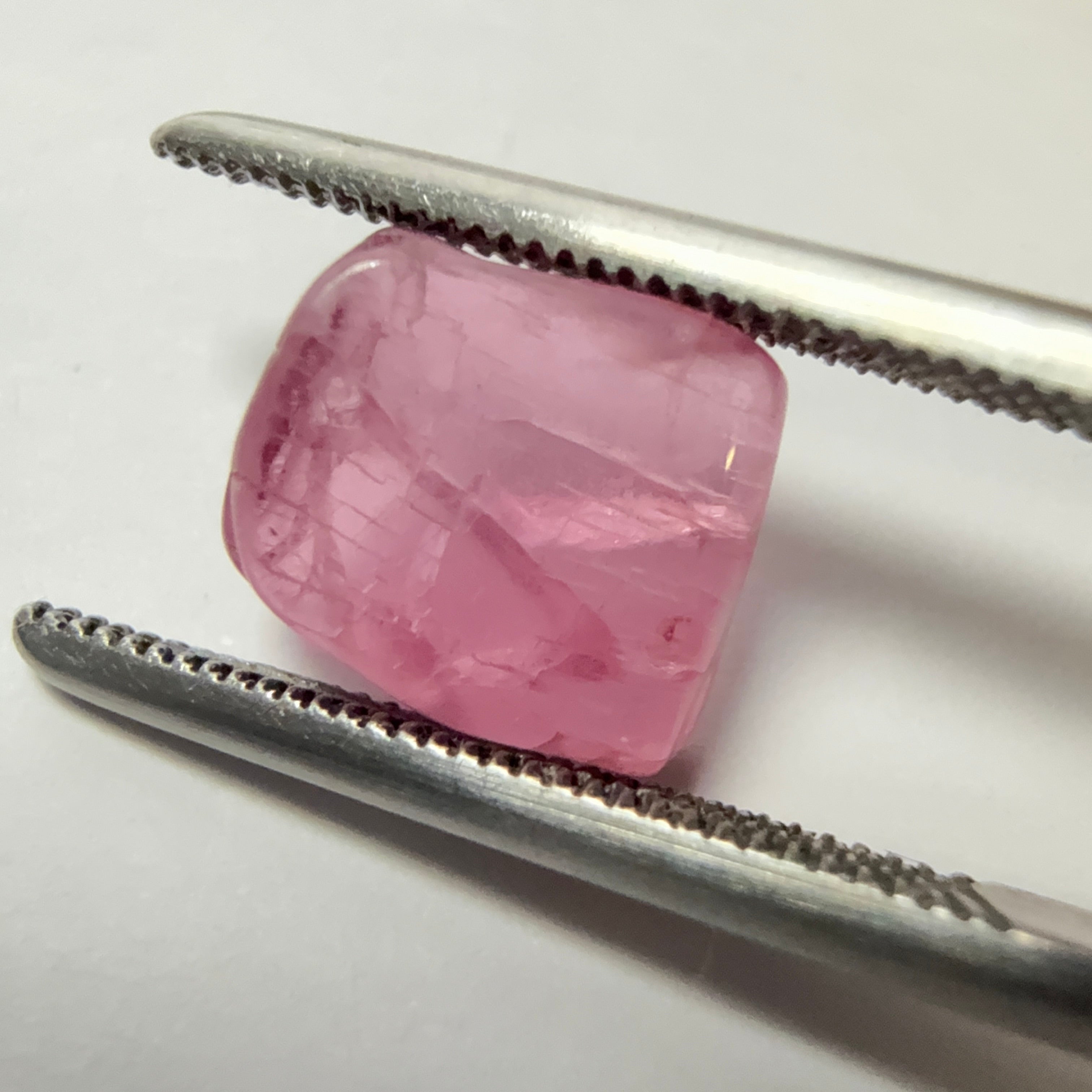 Mahenge Spinel, semi polished tumblestone, 3.82ct, Mahenge, Tanzania, Untreated Unheated