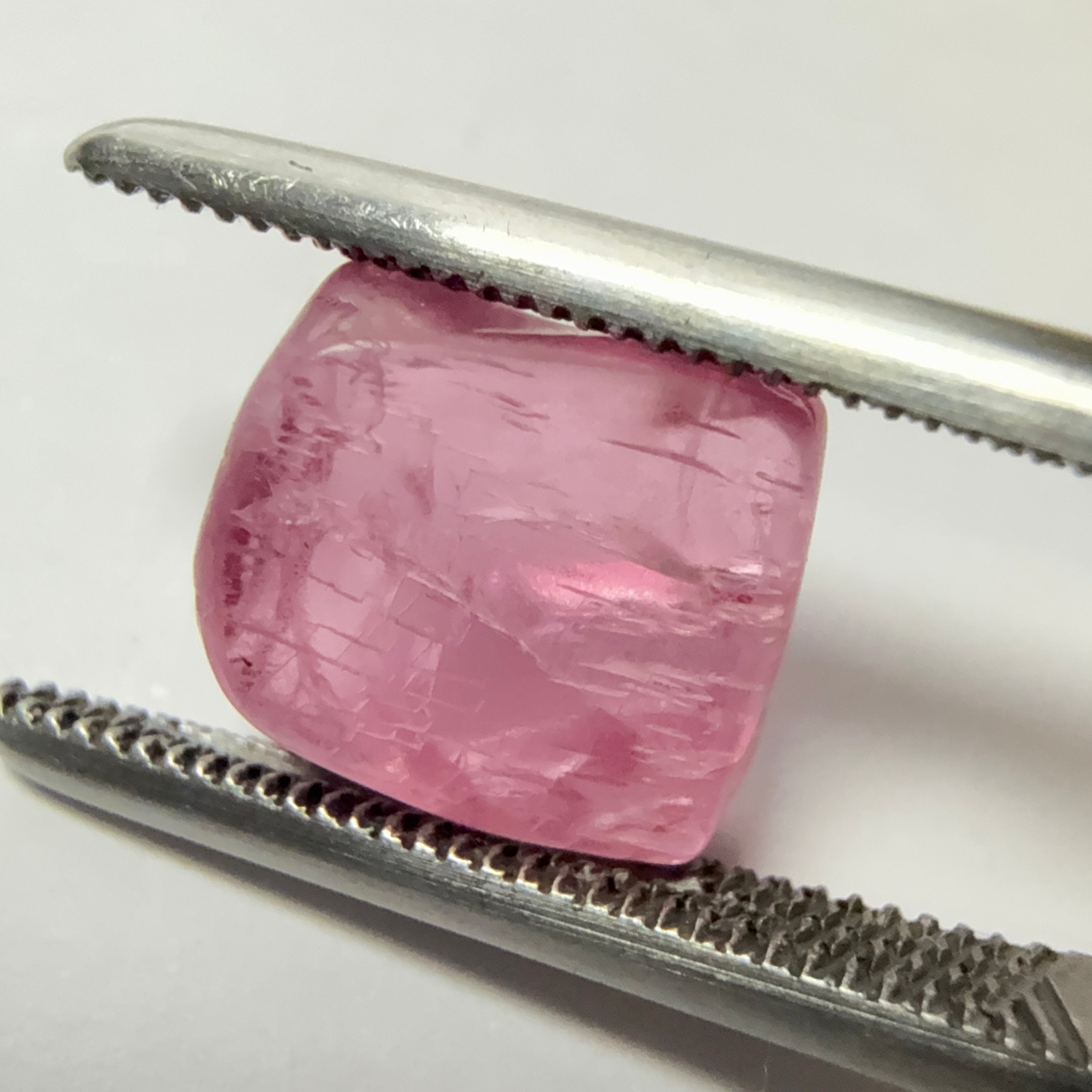 Mahenge Spinel, semi polished tumblestone, 3.82ct, Mahenge, Tanzania, Untreated Unheated