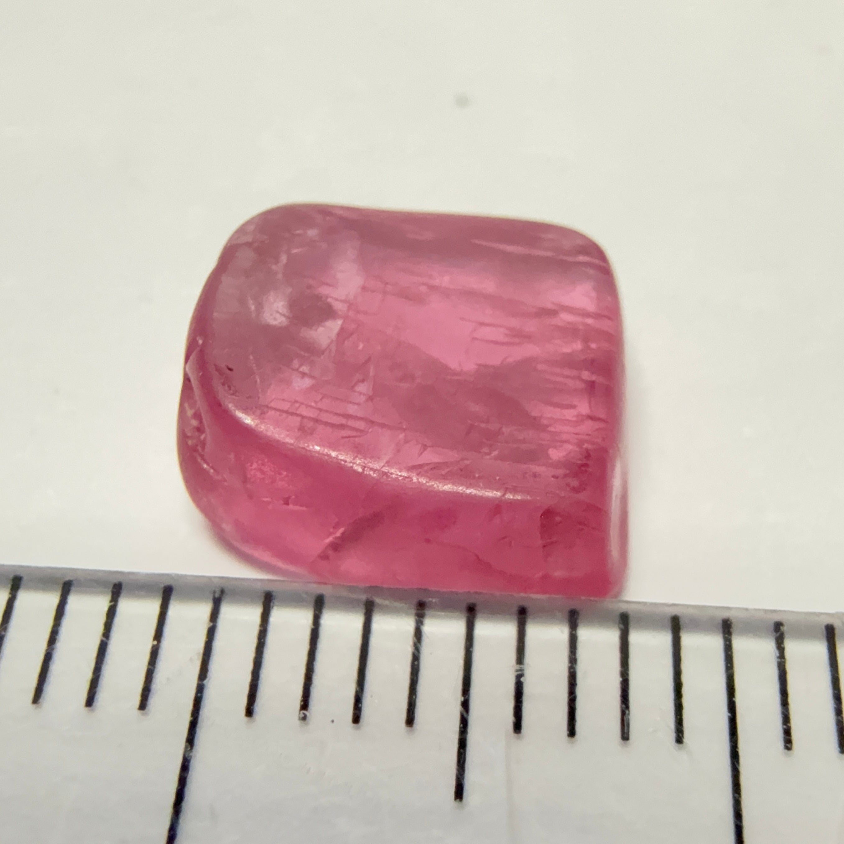 Mahenge Spinel, semi polished tumblestone, 3.82ct, Mahenge, Tanzania, Untreated Unheated