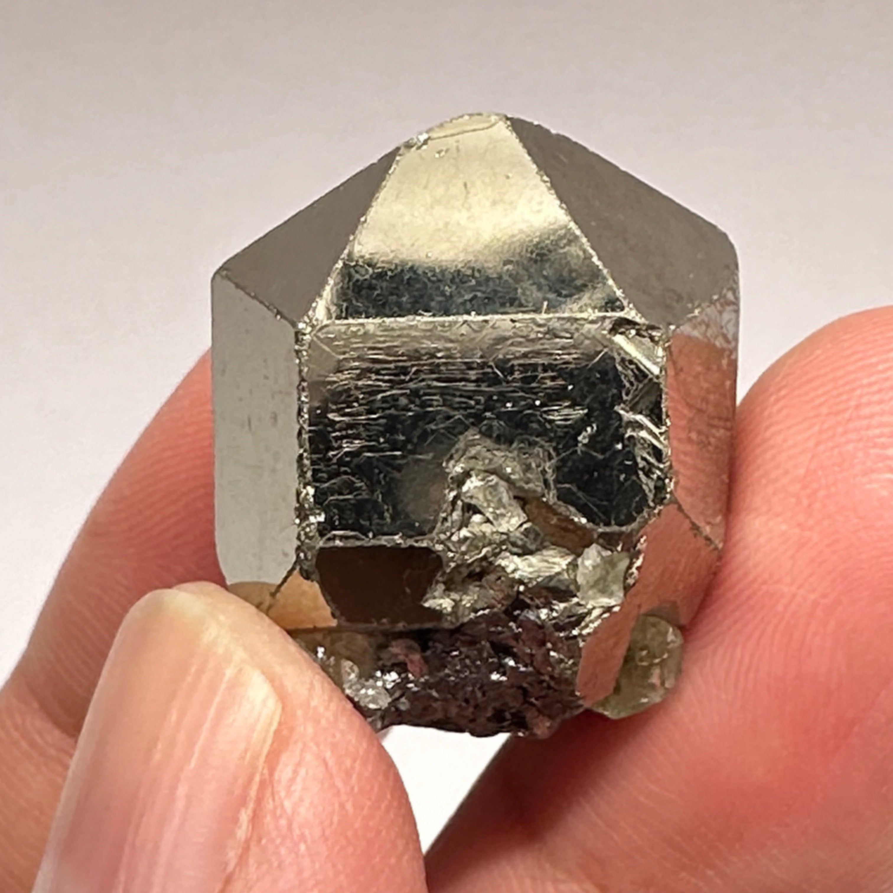 Pyrite, 26.00gm, Merelani, Tanzania, Untreated Unheated, same mines as Tanzanite, natural mirror crystal faces