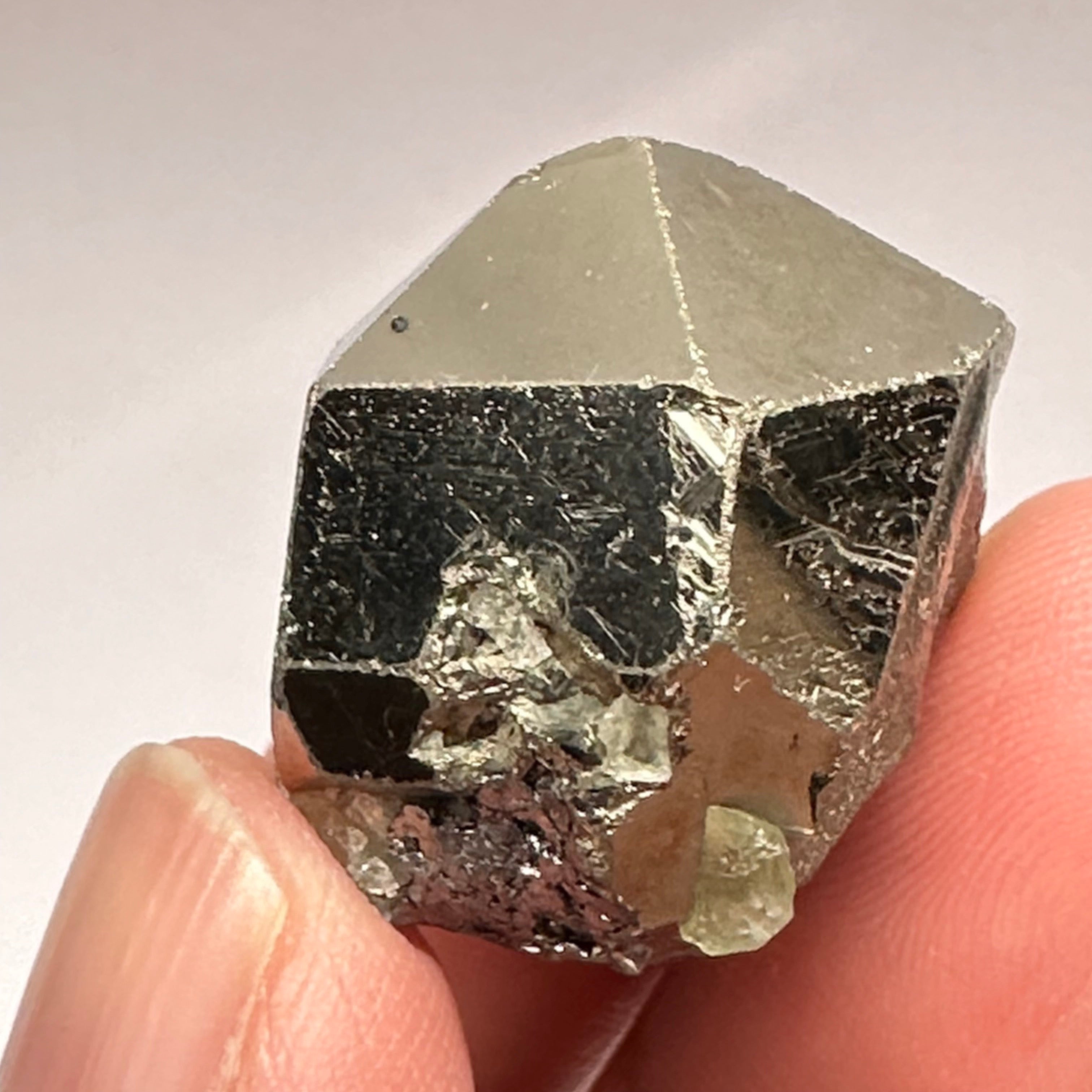 Pyrite, 26.00gm, Merelani, Tanzania, Untreated Unheated, same mines as Tanzanite, natural mirror crystal faces