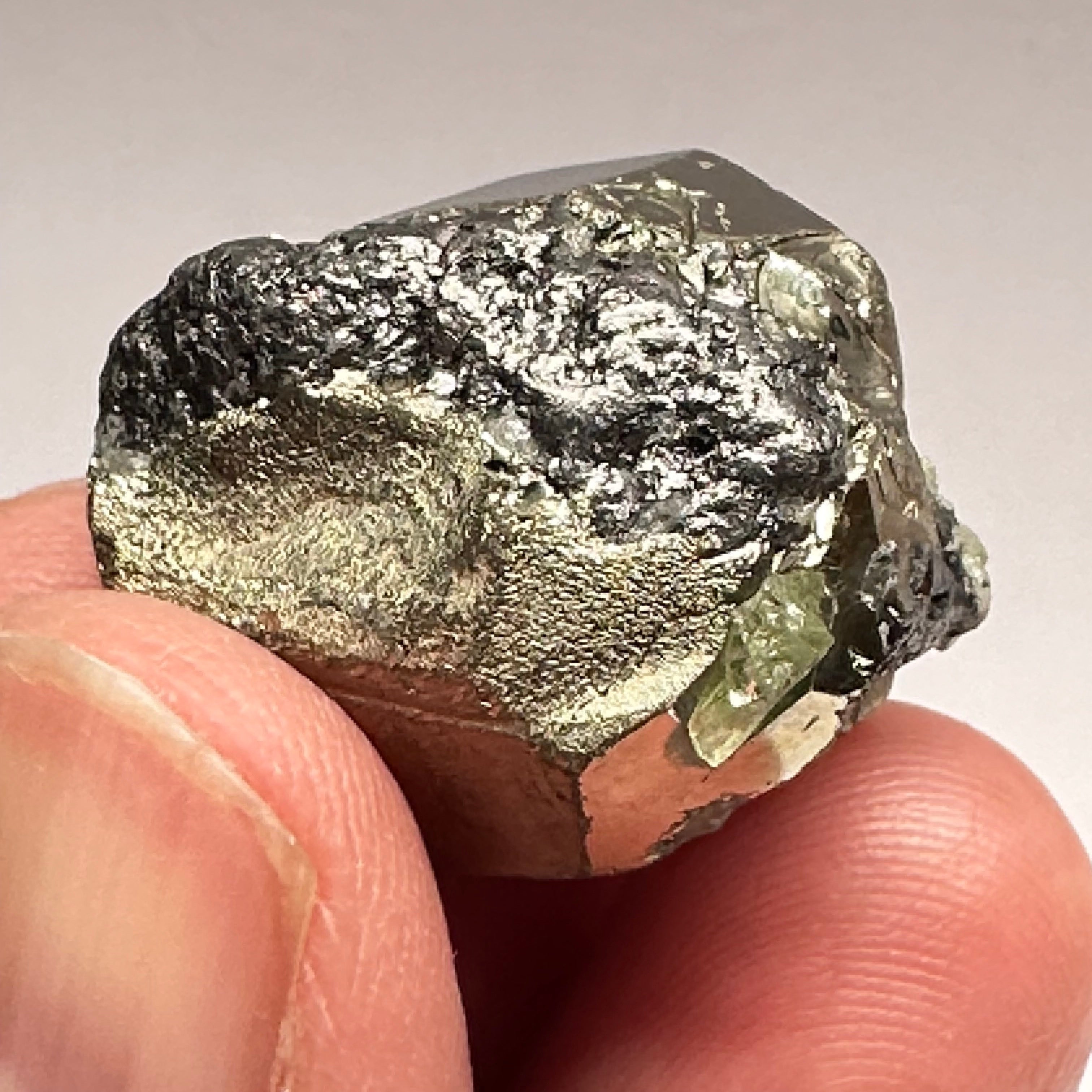 Pyrite, 26.00gm, Merelani, Tanzania, Untreated Unheated, same mines as Tanzanite, natural mirror crystal faces