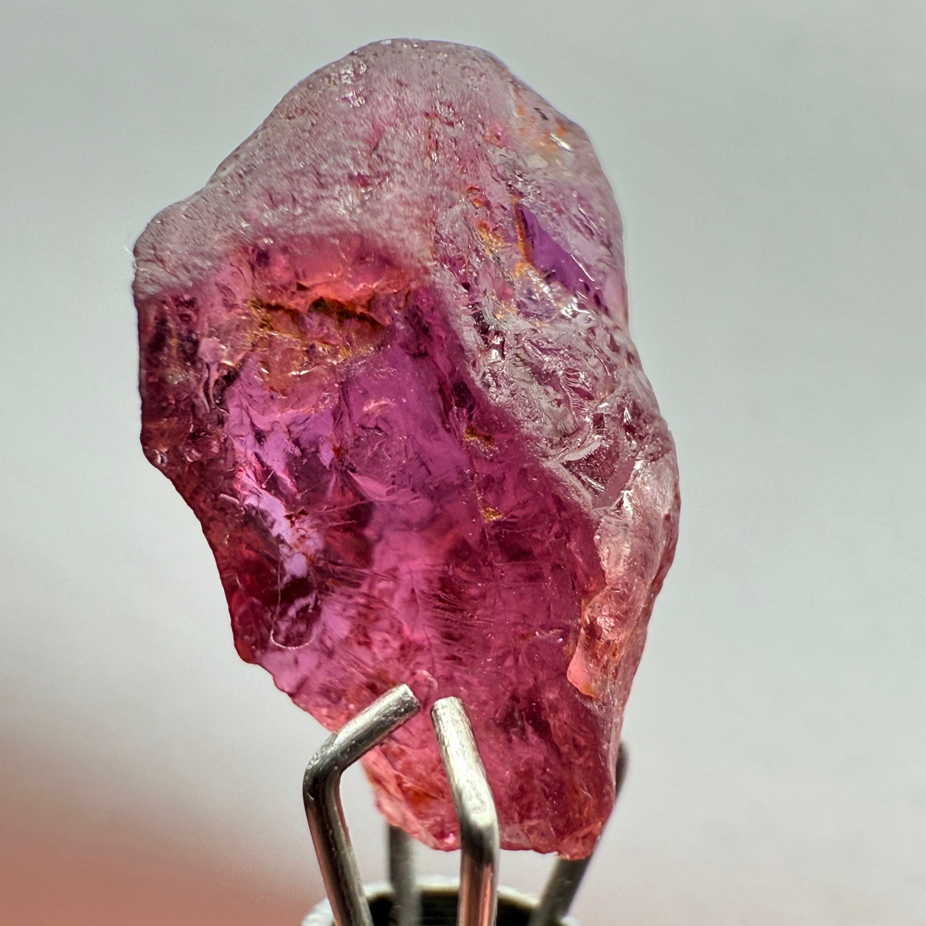 Winza Sapphire, 3.07ct, Winza, Tanzania, Untreated Unheated, Flat shape, these are the mms: 11.6 x 7.7 x 4.3mm but VVS
