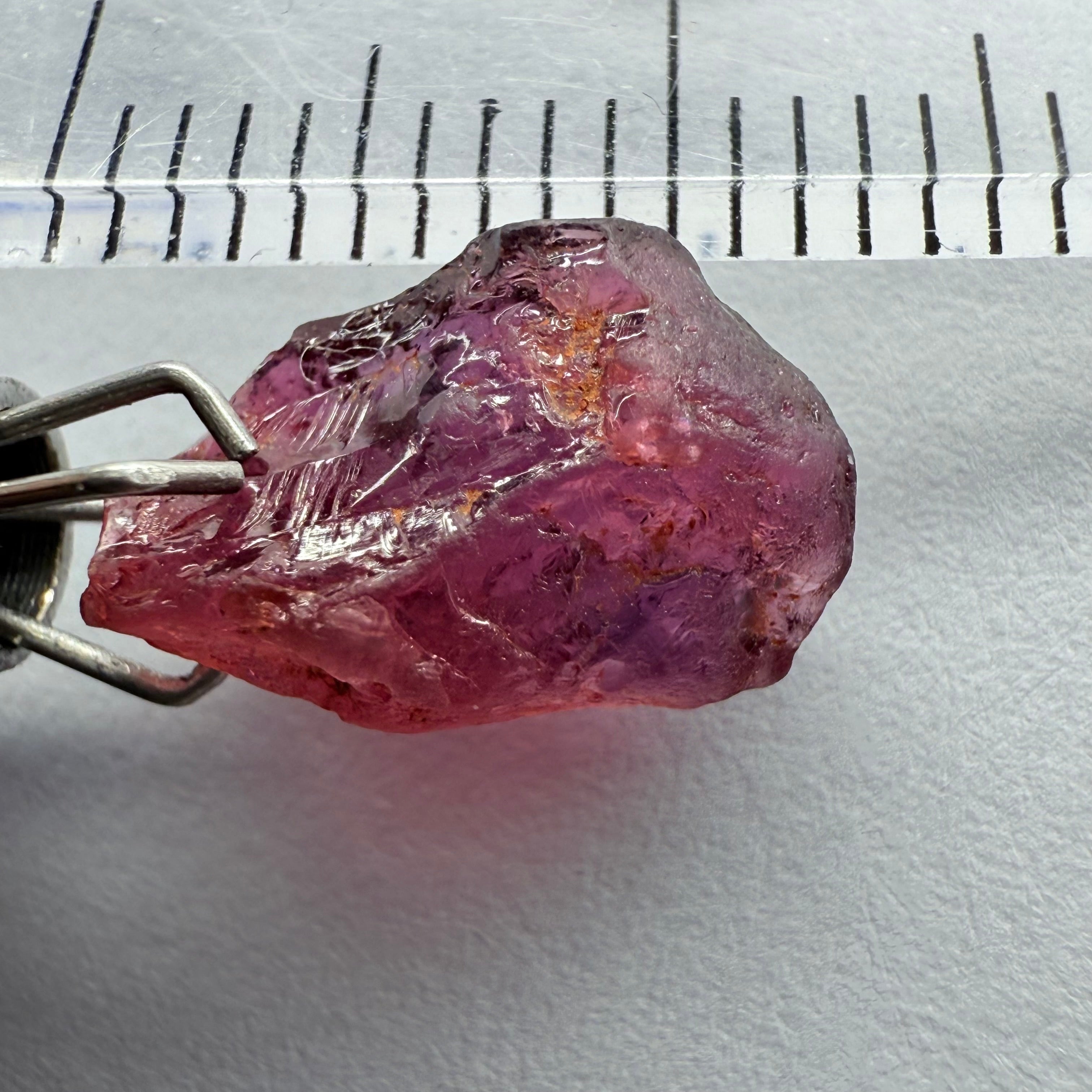 Winza Sapphire, 3.07ct, Winza, Tanzania, Untreated Unheated, Flat shape, these are the mms: 11.6 x 7.7 x 4.3mm but VVS