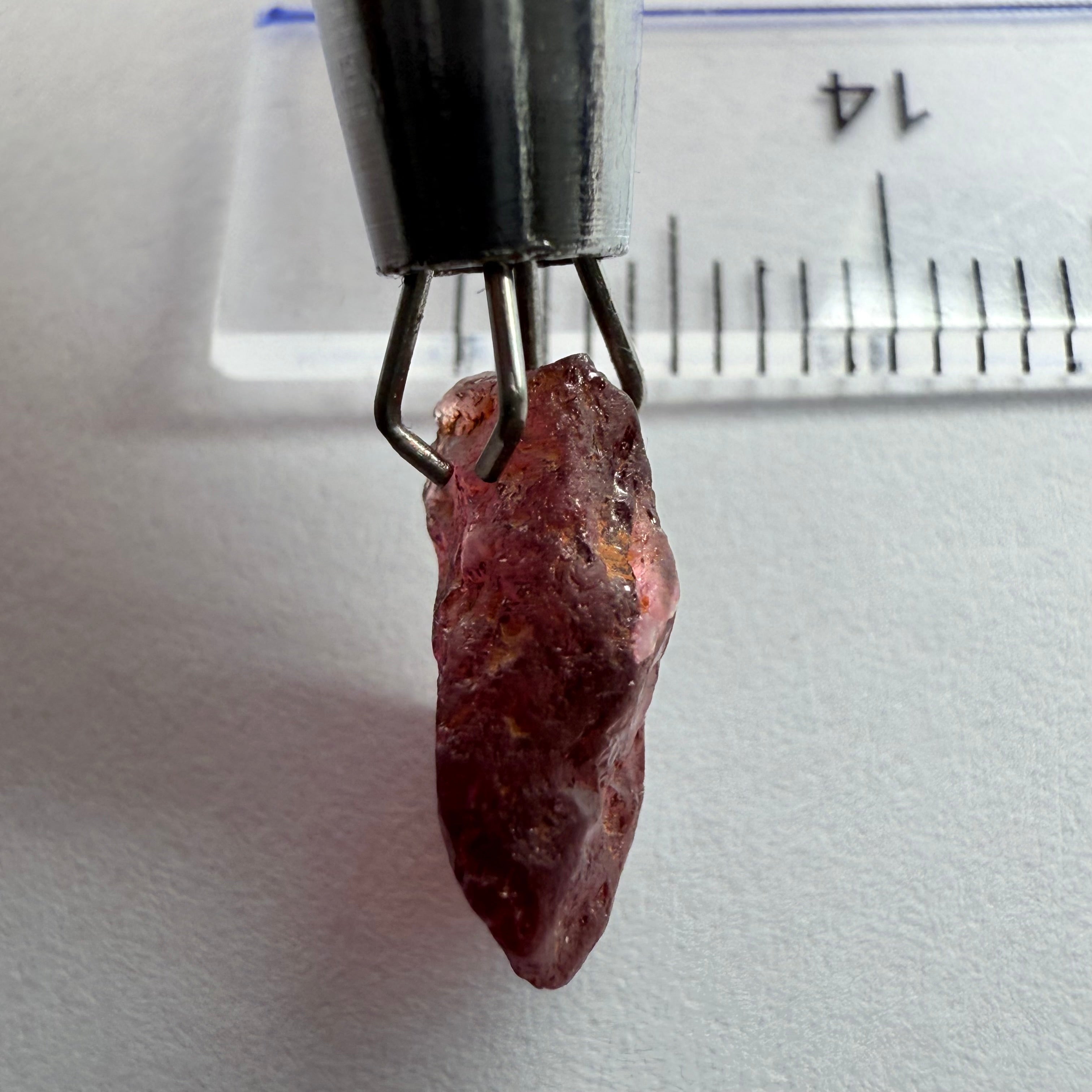 Winza Sapphire, 3.07ct, Winza, Tanzania, Untreated Unheated, Flat shape, these are the mms: 11.6 x 7.7 x 4.3mm but VVS