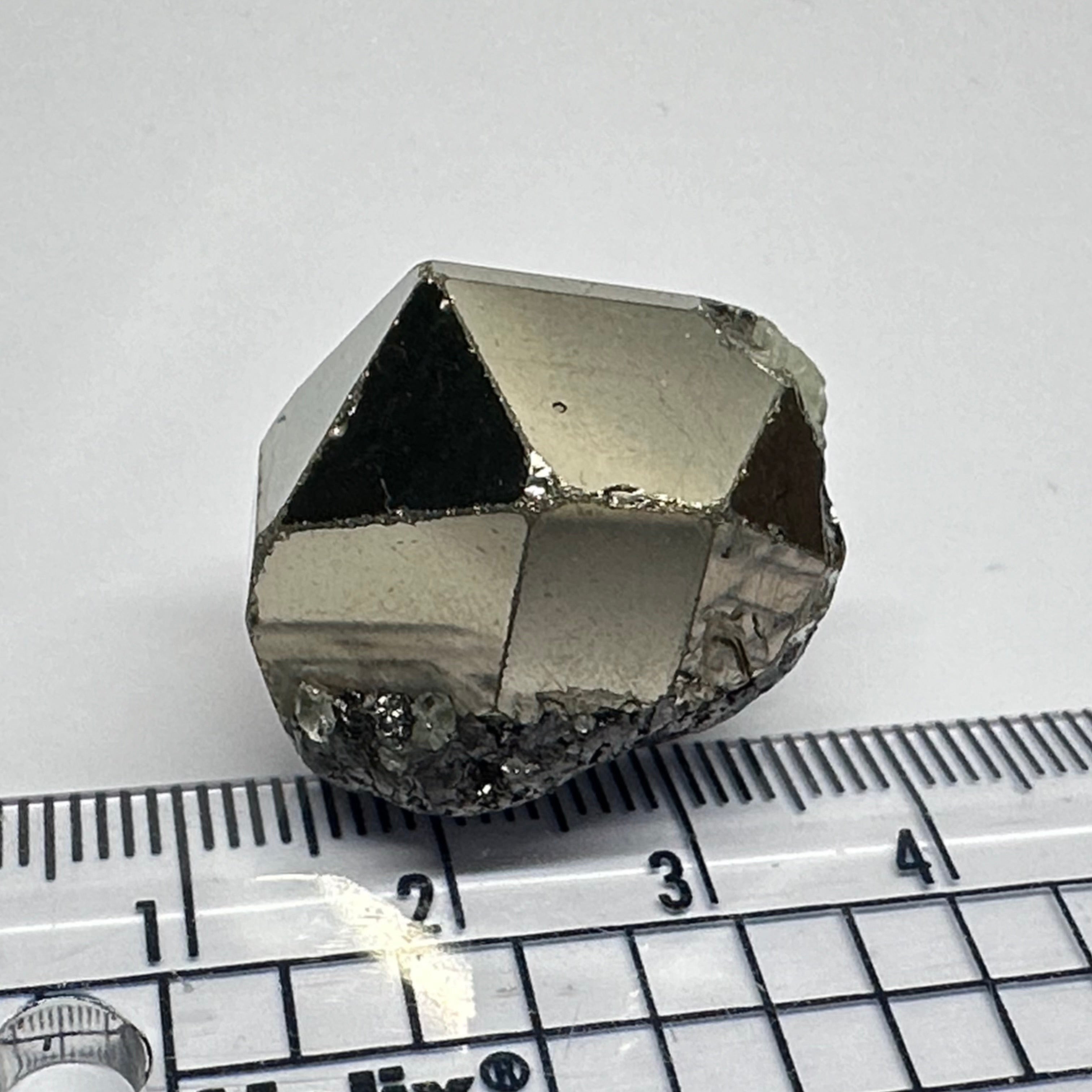 Pyrite, 26.00gm, Merelani, Tanzania, Untreated Unheated, same mines as Tanzanite, natural mirror crystal faces