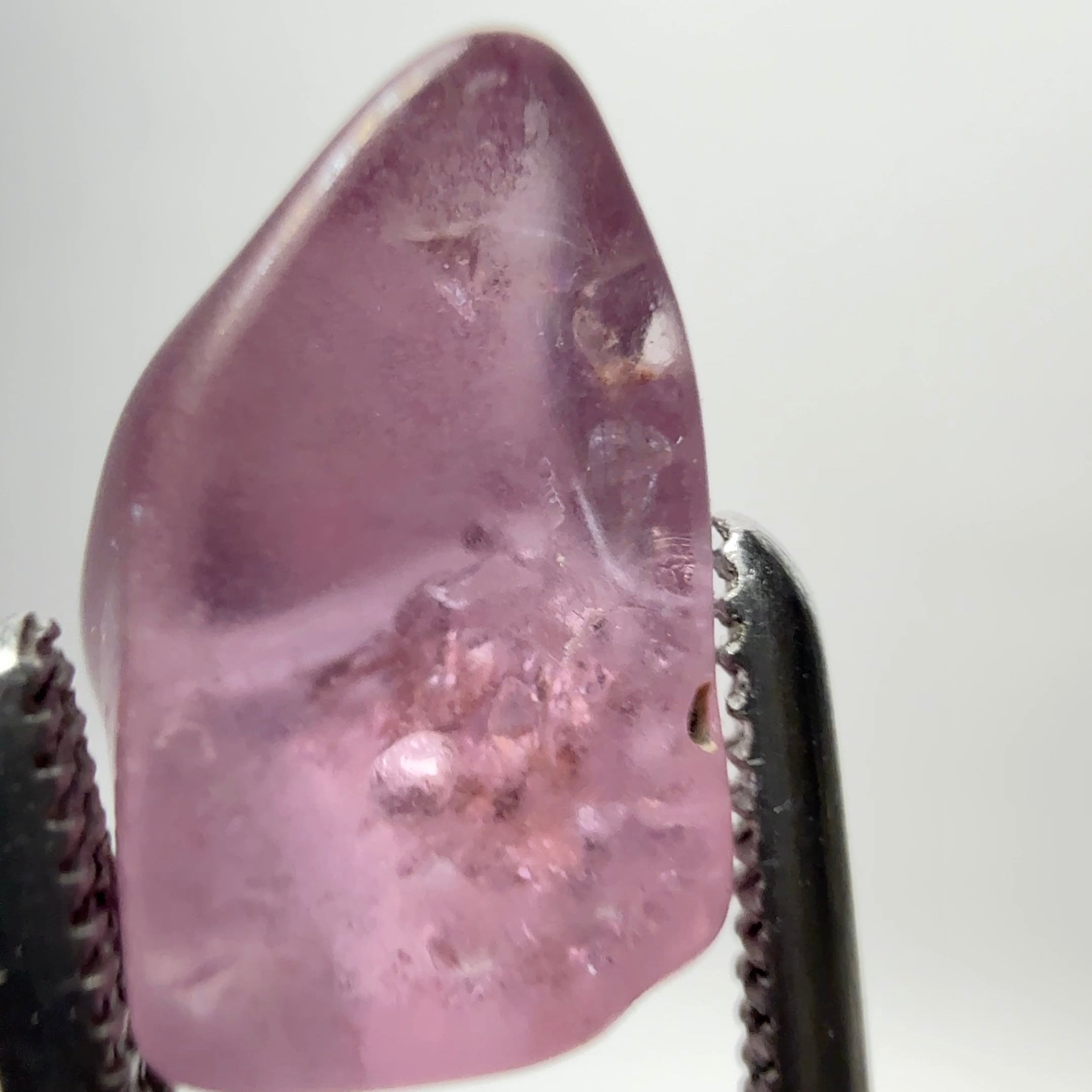 Mahenge Spinel, semi polished tumblestone, 4.09ct, Mahenge, Tanzania, Untreated Unheated