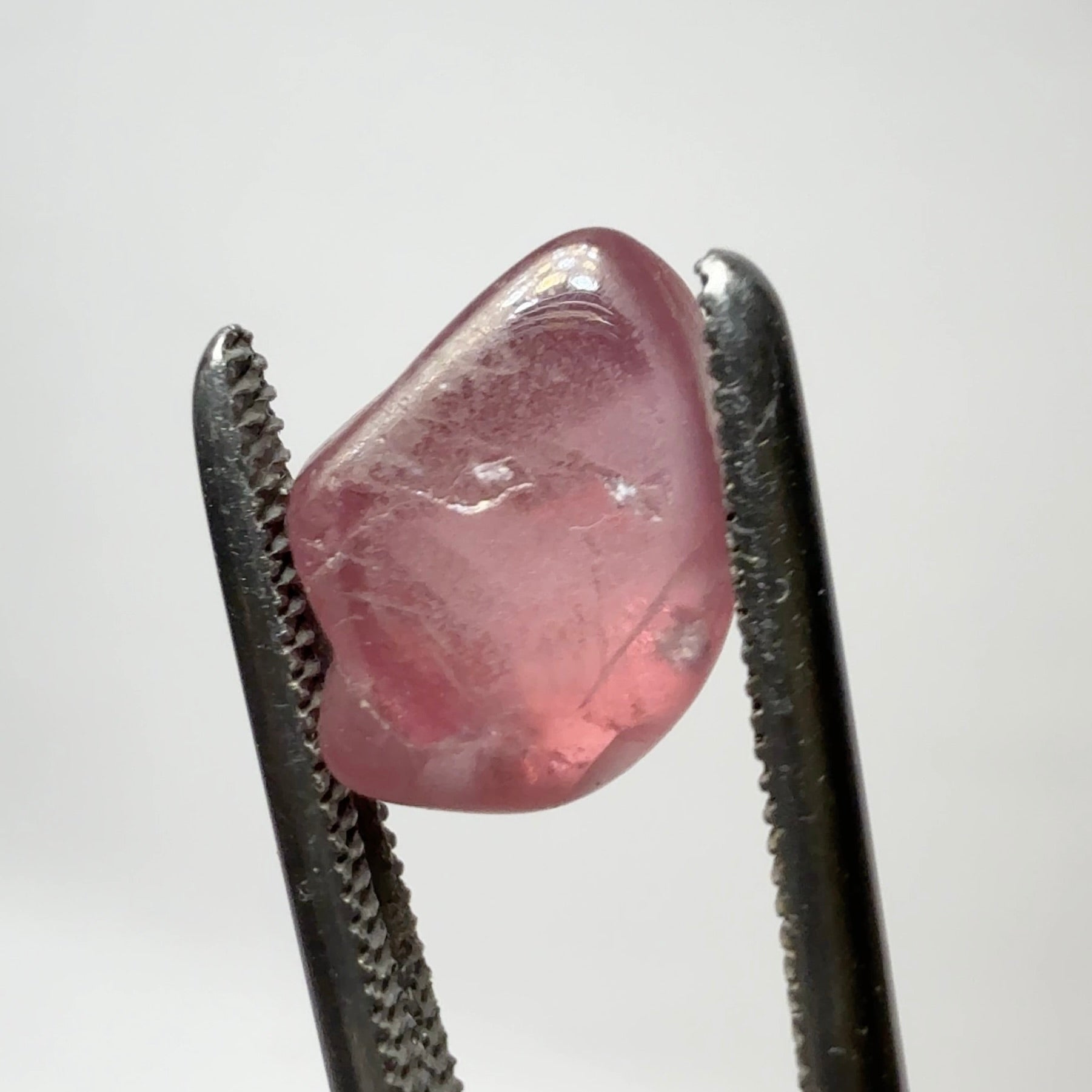 Mahenge Spinel, semi polished tumblestone, 4.22ct, Mahenge, Tanzania, Untreated Unheated