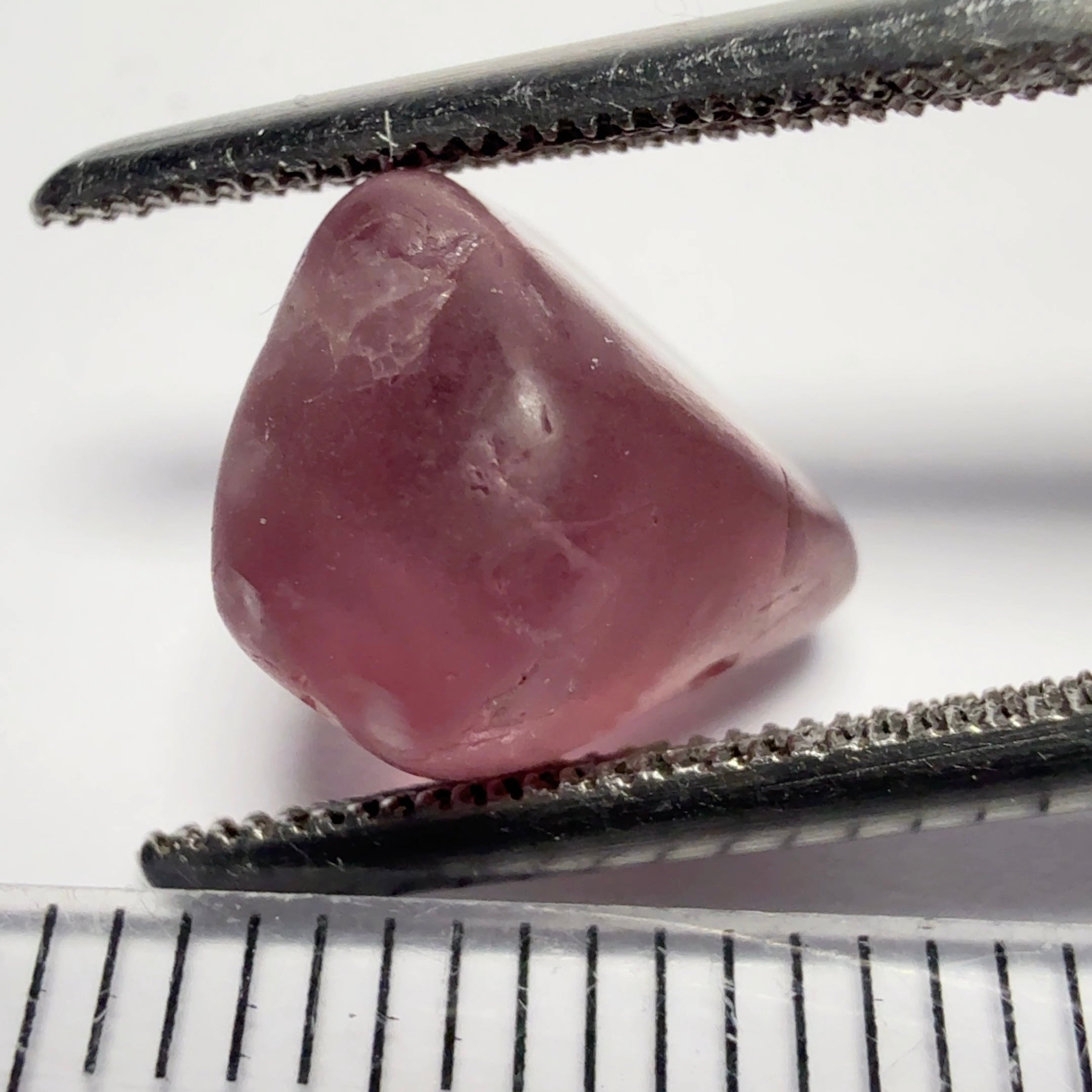 Mahenge Spinel, semi polished tumblestone, 6.02ct, Mahenge, Tanzania, Untreated Unheated