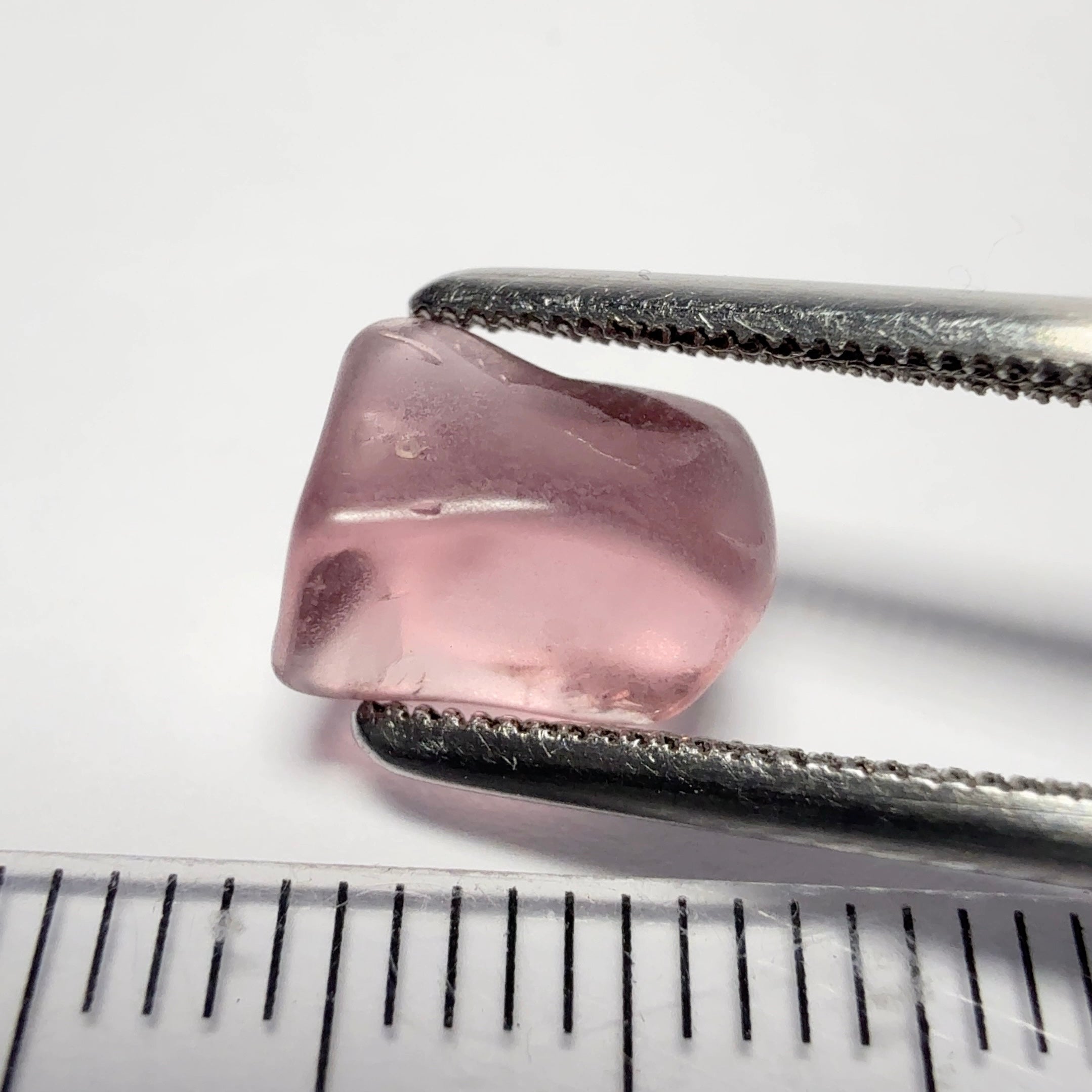 Mahenge Spinel, semi polished tumblestone, 2.91ct, Mahenge, Tanzania, Untreated Unheated