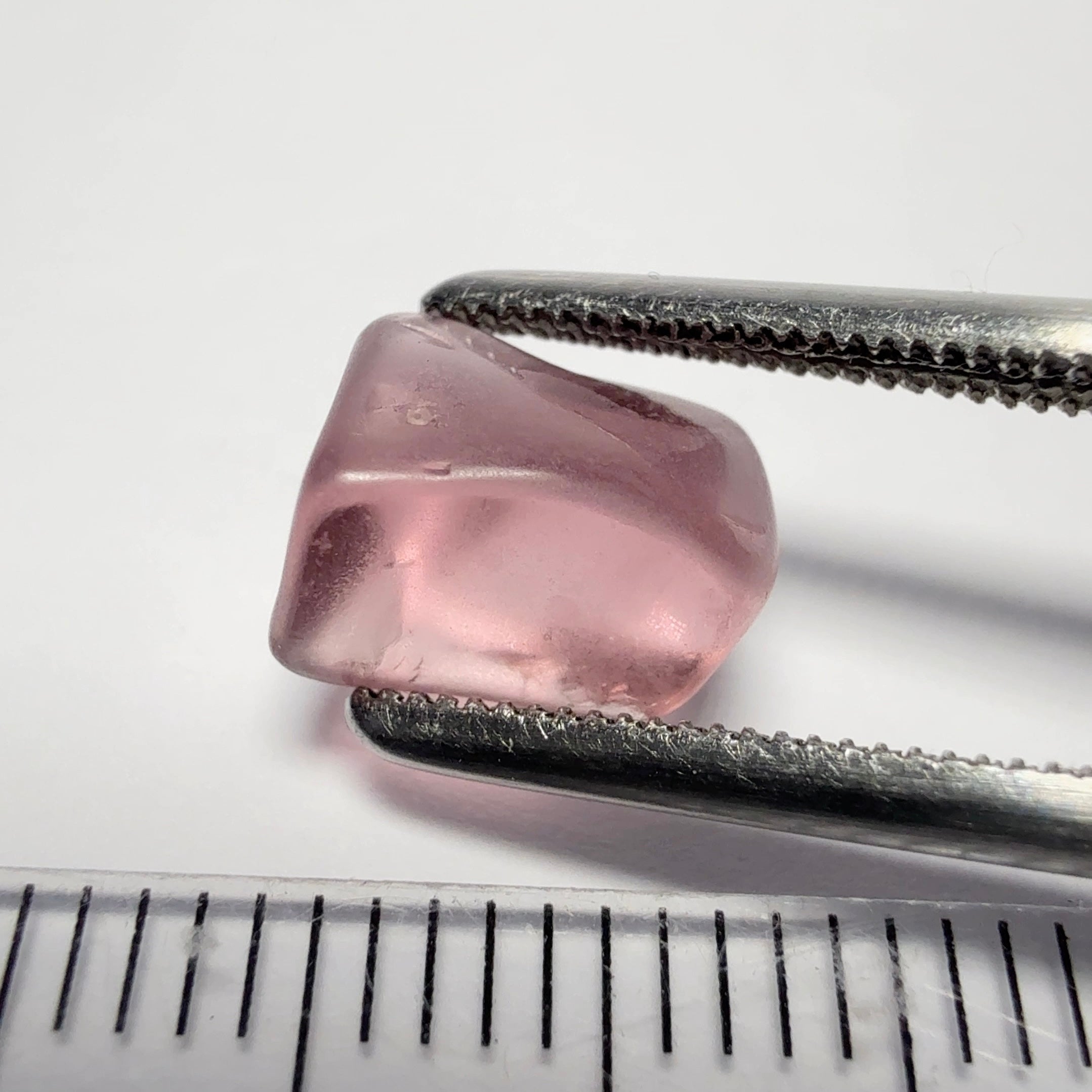 Mahenge Spinel, semi polished tumblestone, 2.91ct, Mahenge, Tanzania, Untreated Unheated