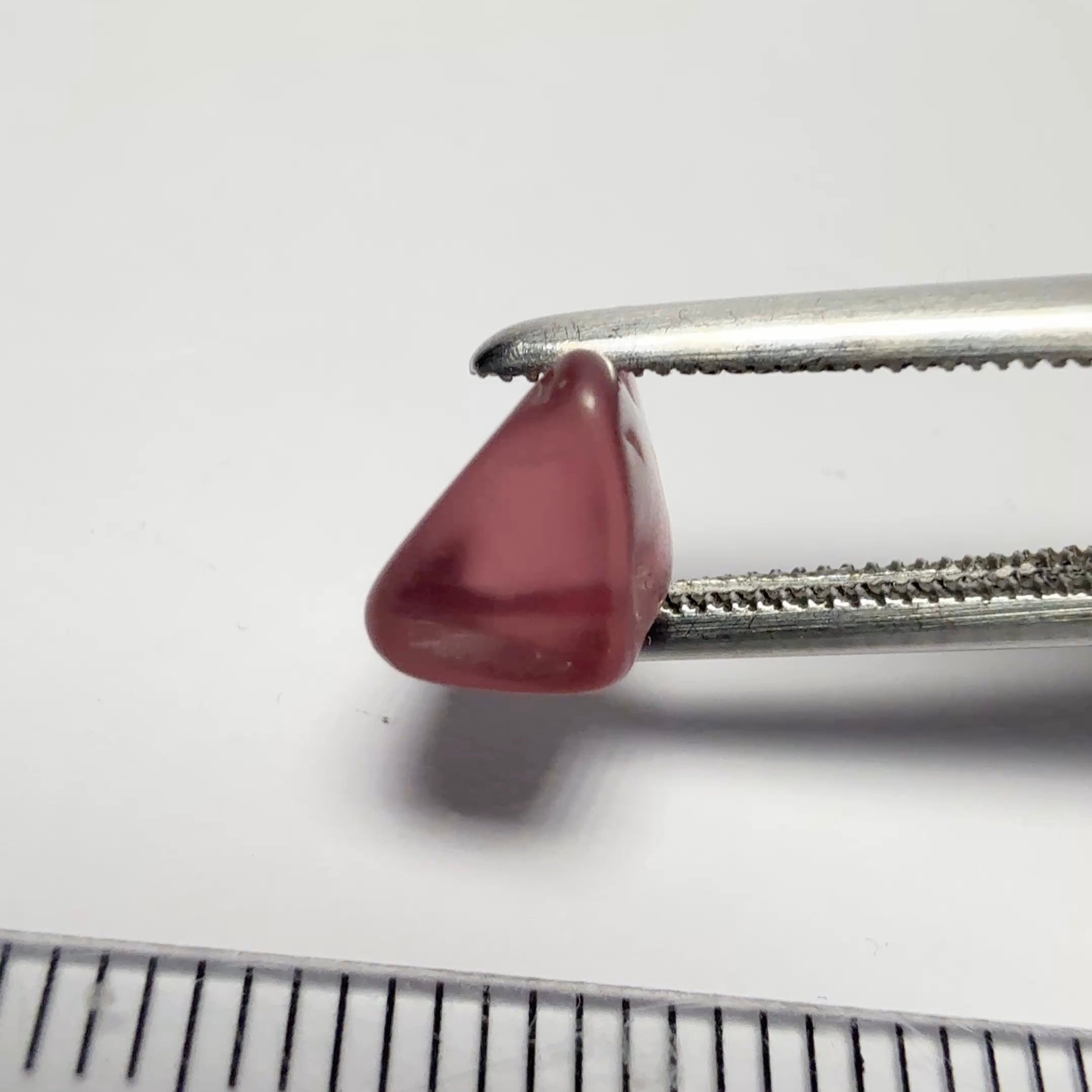 Mahenge Spinel, semi polished tumblestone, 2.91ct, Mahenge, Tanzania, Untreated Unheated