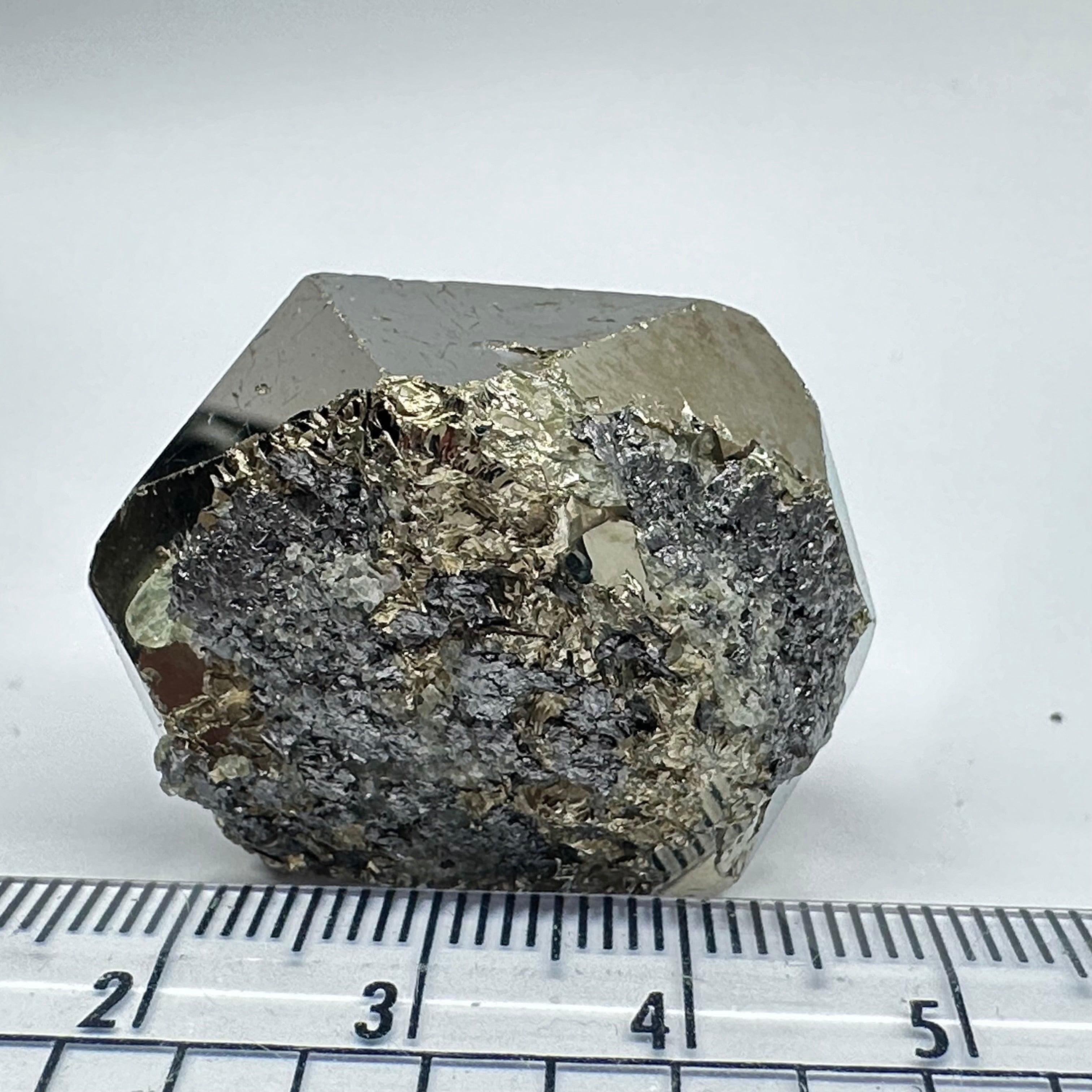 Pyrite, 48.00gm, Merelani, Tanzania, Untreated Unheated, same mines as Tanzanite, natural mirror crystal faces