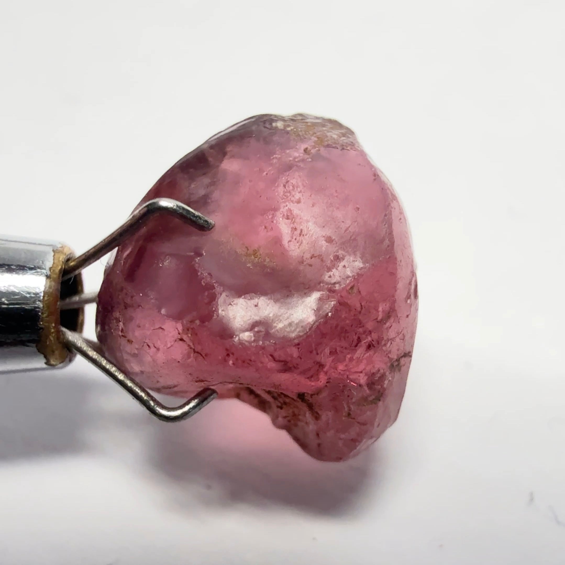 Rhodolite Garnet Colour Shifting, 4.84ct, Umba, Tanzania, Untreated Untreated. VVS