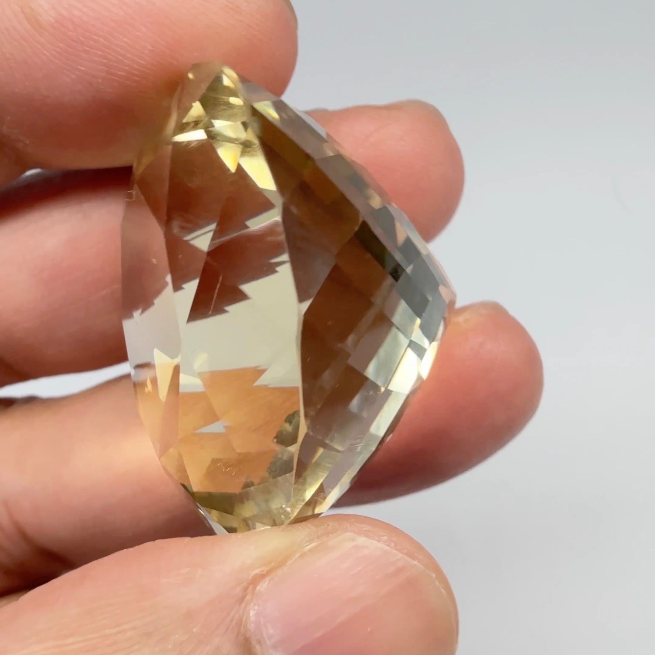 Congo Citrine, 154.79ct, Untreated Unheated. Native cut, culet slightly damaged, not easily noticeable, see pics and vid, 35.10 x 24.60mm