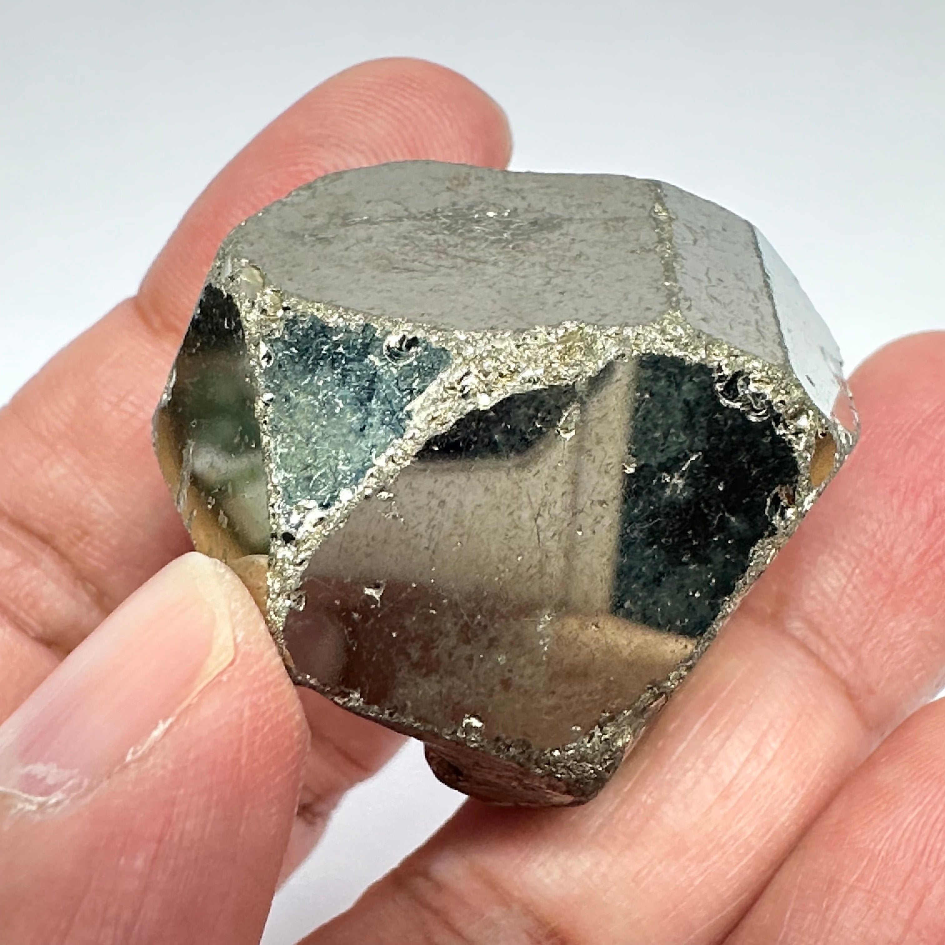 Pyrite, 92.50gm, Merelani, Tanzania, Untreated Unheated, same mines as Tanzanite, natural mirror crystal faces