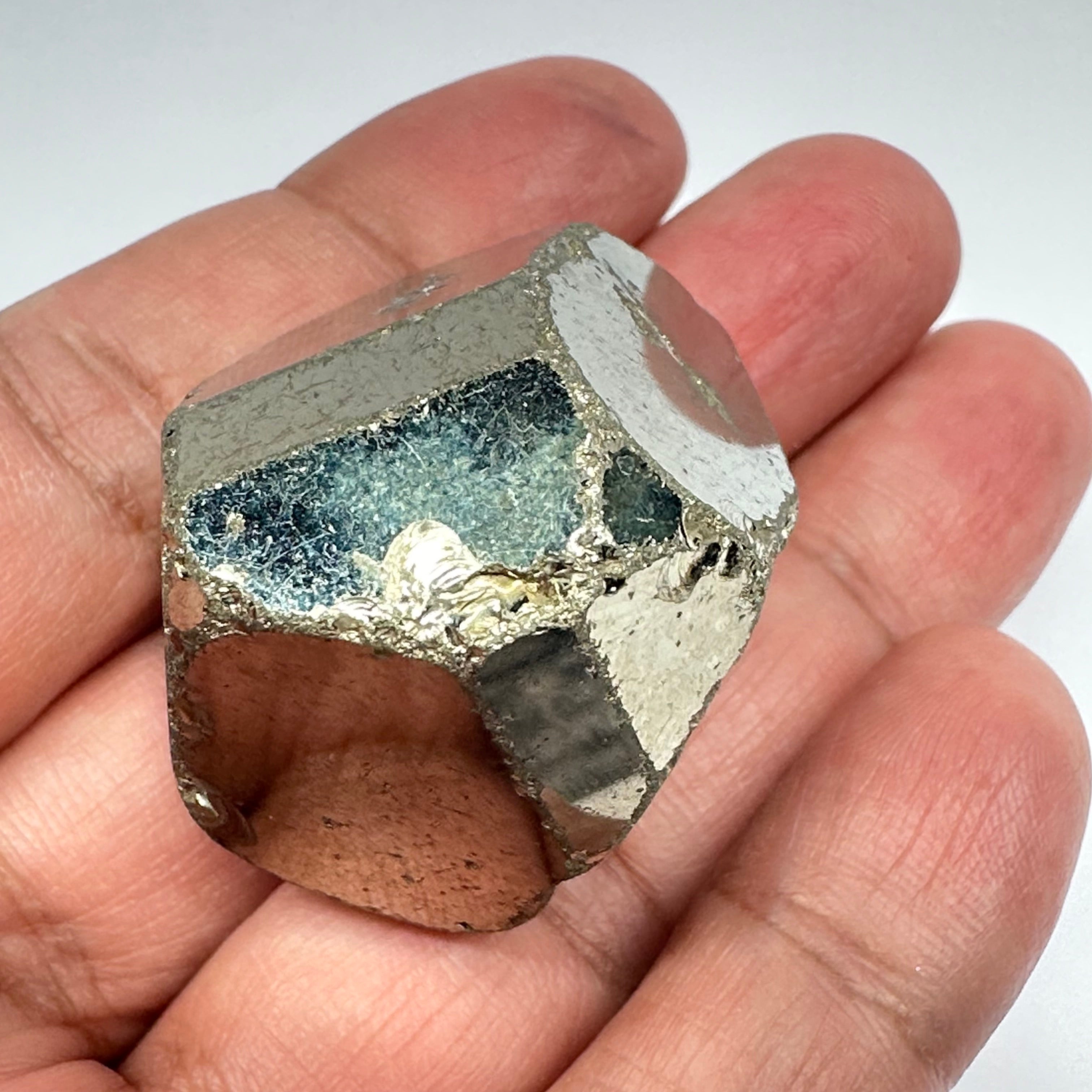 Pyrite, 92.50gm, Merelani, Tanzania, Untreated Unheated, same mines as Tanzanite, natural mirror crystal faces