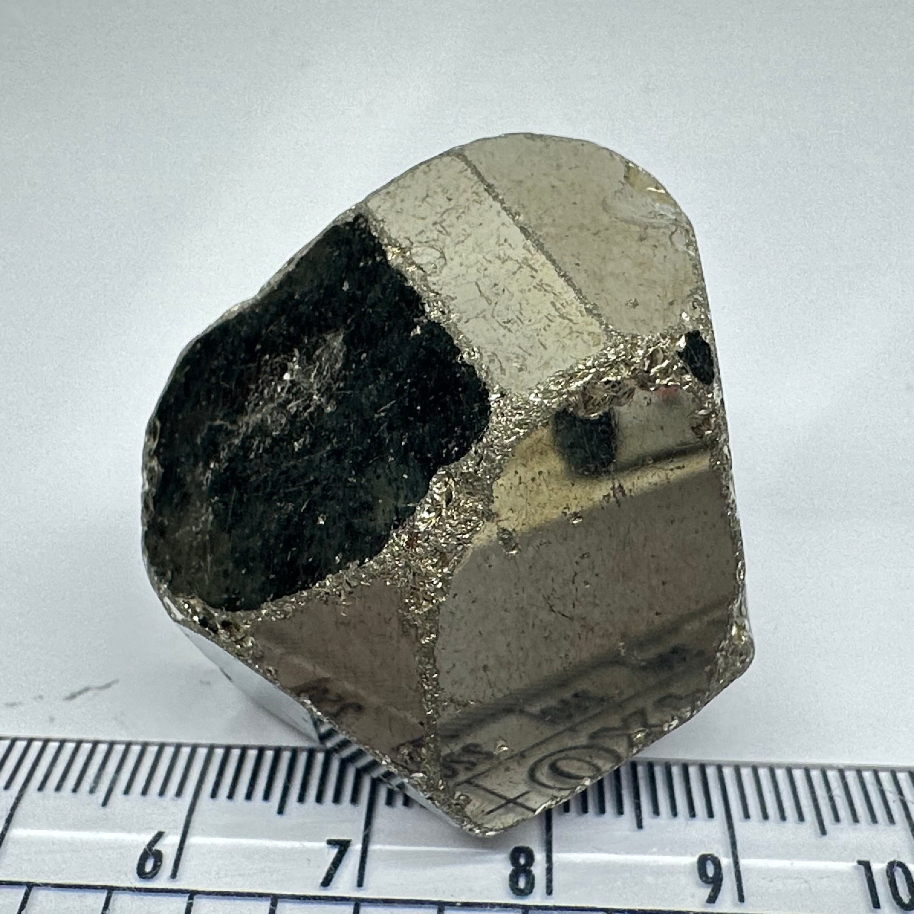 Pyrite, 92.50gm, Merelani, Tanzania, Untreated Unheated, same mines as Tanzanite, natural mirror crystal faces