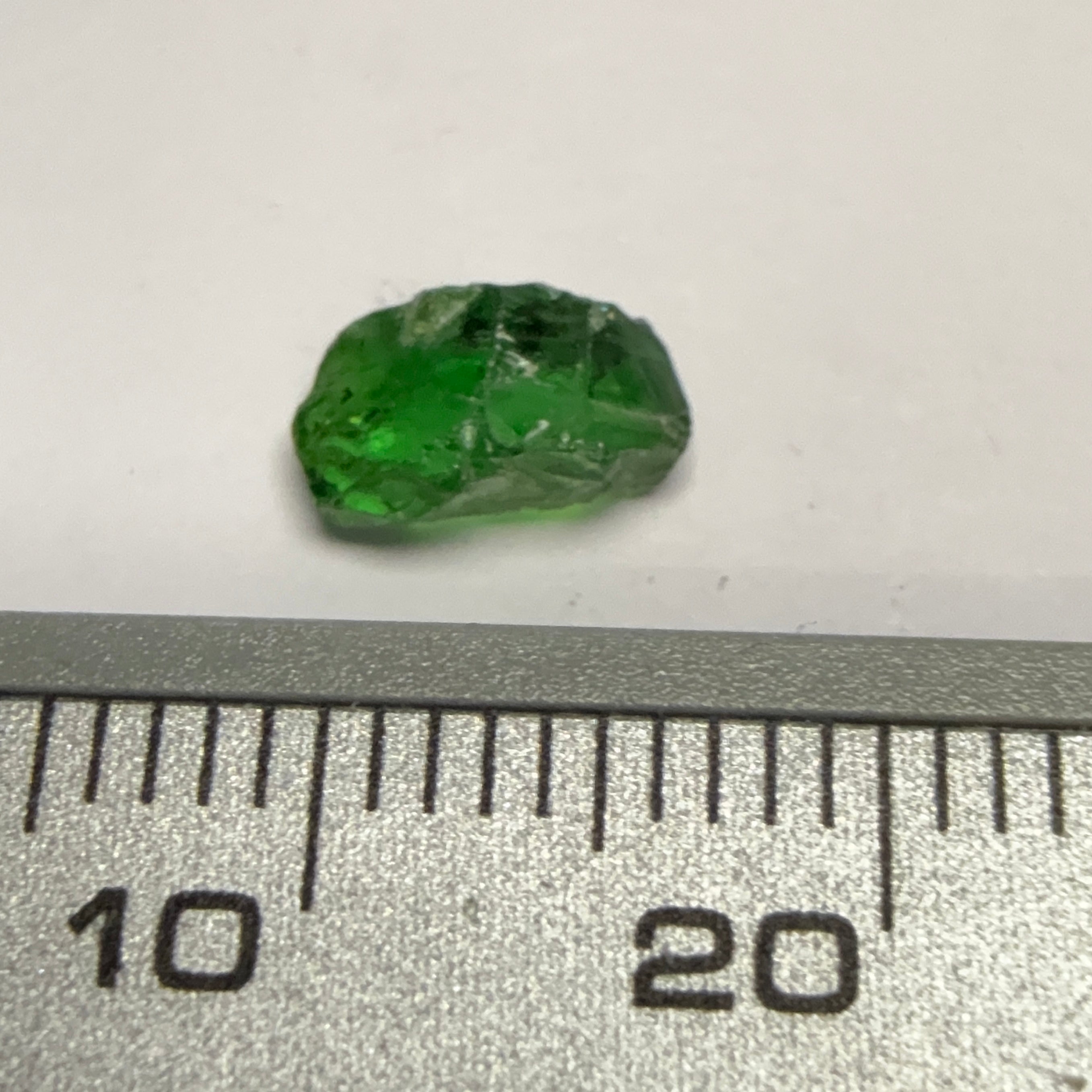 Tsavorite Garnet, Tanzania, 1.44ct, Untreated Unheated, VS