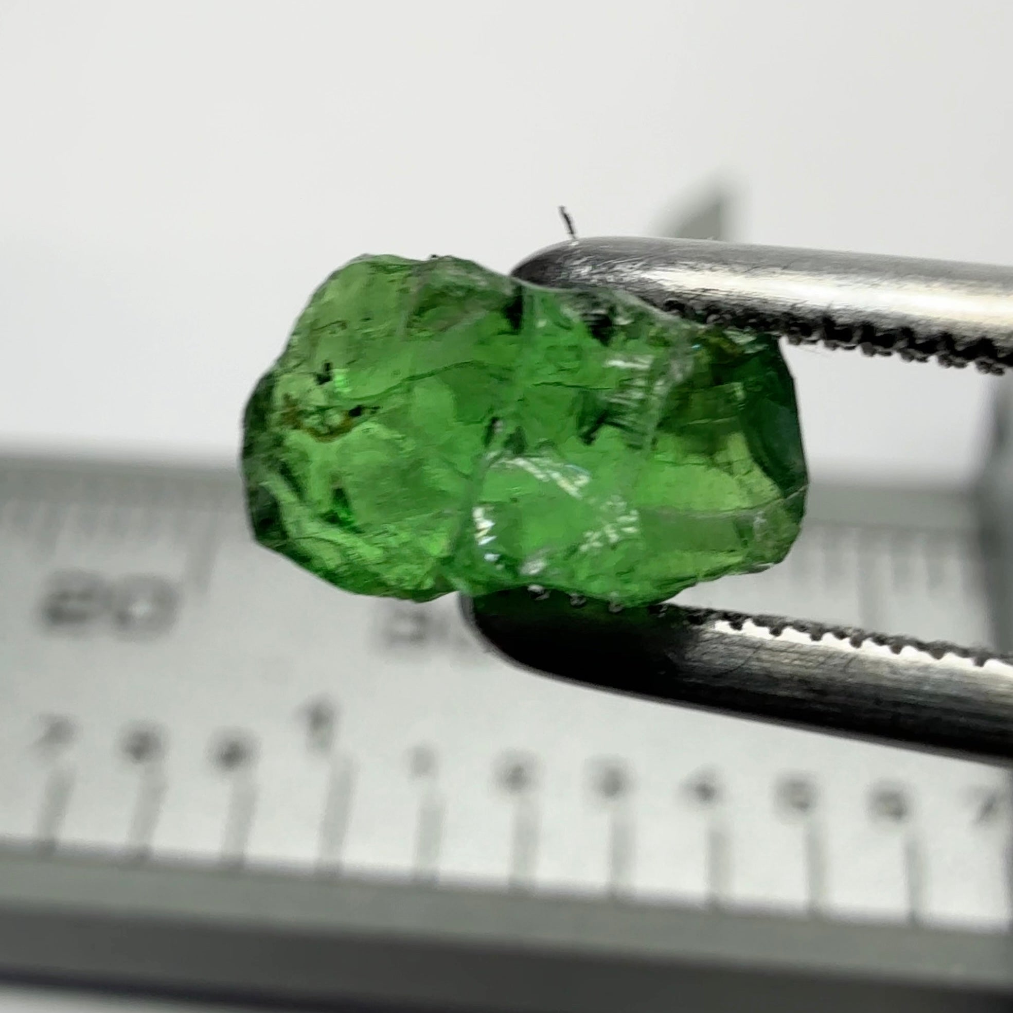 Tsavorite Garnet, Tanzania, 1.44ct, Untreated Unheated, VS