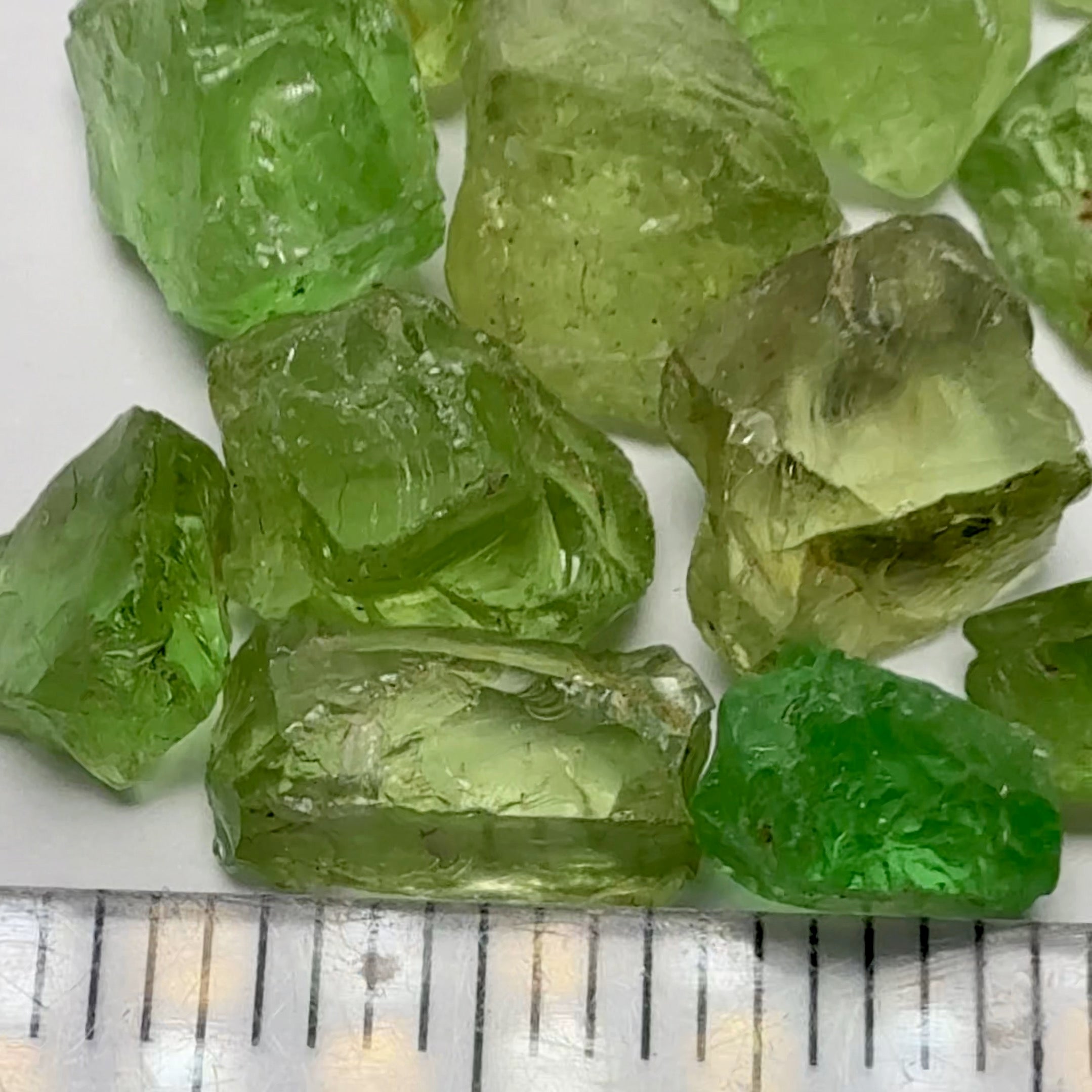 Tsavorite Garnet Lot, Kenya, 30.36ct, Untreated Unheated, VS, 1.43ct-3.23ct, 13pcs, 2.33ct average