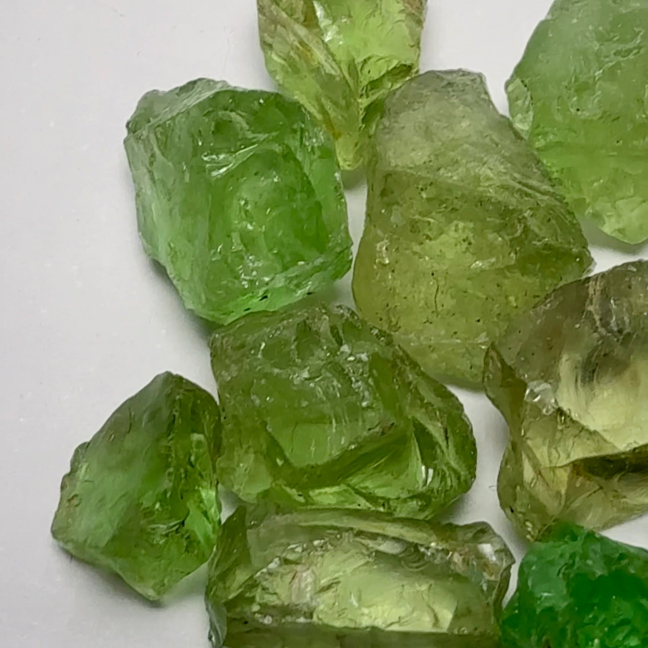 Tsavorite Garnet Lot, Kenya, 30.36ct, Untreated Unheated, VS, 1.43ct-3.23ct, 13pcs, 2.33ct average