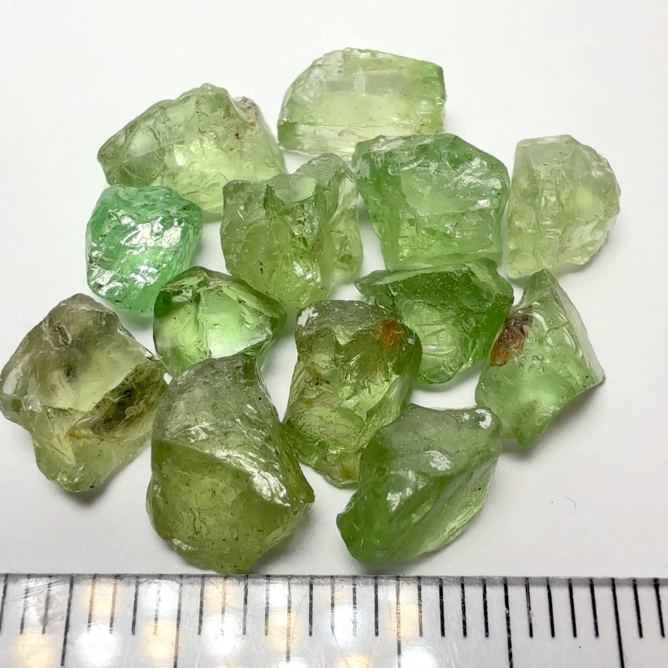 Tsavorite Garnet Lot, Kenya, 30.36ct, Untreated Unheated, VS, 1.43ct-3.23ct, 13pcs, 2.33ct average