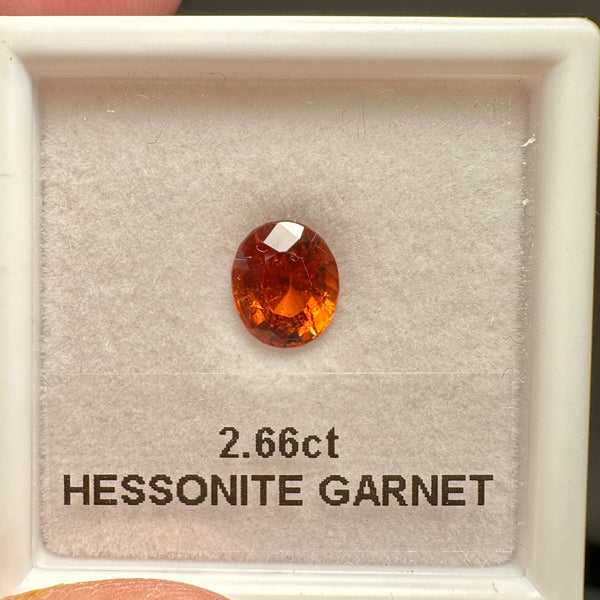 Hessonite Garnet, 2.66ct, Untreated Unheated, native cut