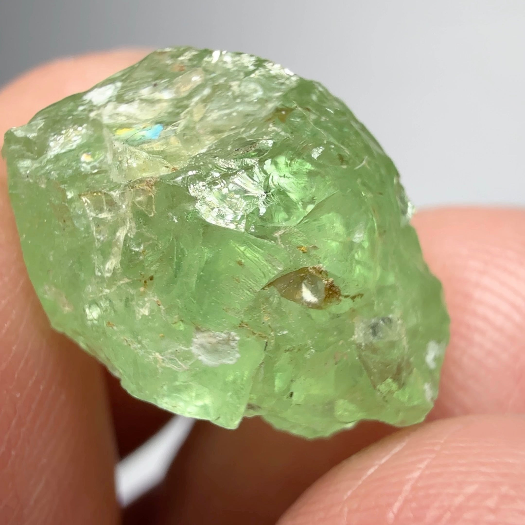 Tsavorite Garnet Cab Grade Rough, has some cracks, 16.29ct, Tanzania, Untreated Unheated