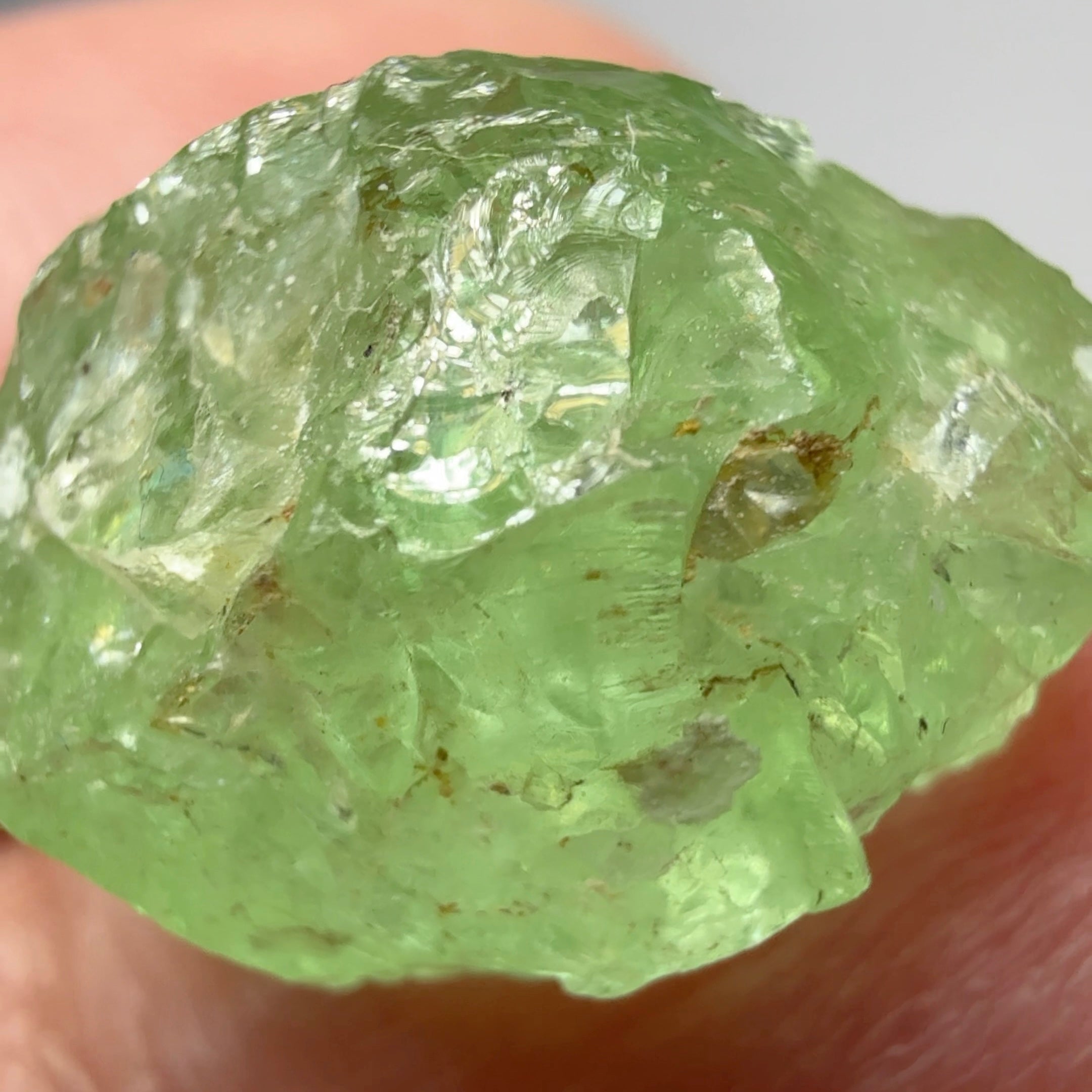 Tsavorite Garnet Cab Grade Rough, has some cracks, 16.29ct, Tanzania, Untreated Unheated