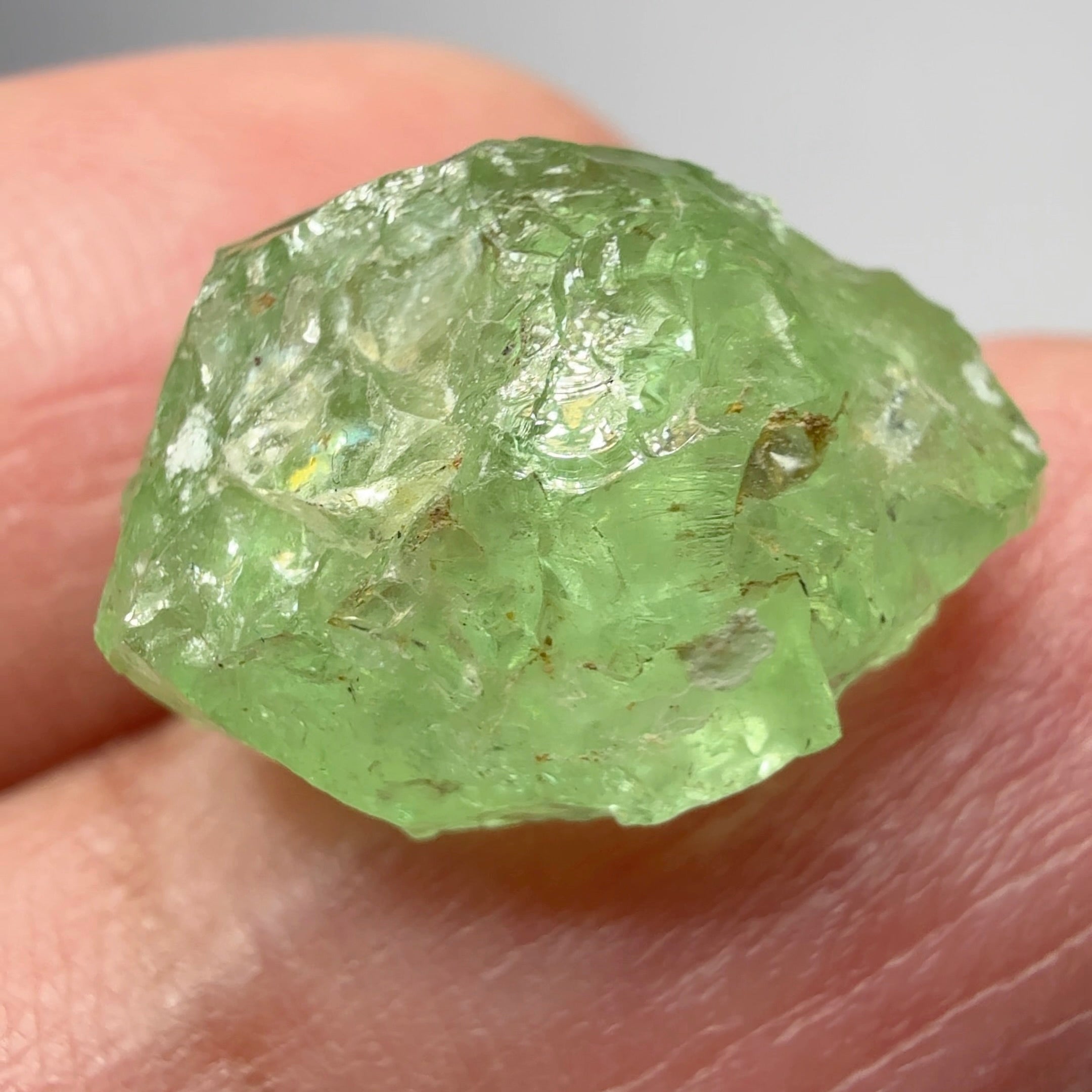 Tsavorite Garnet Cab Grade Rough, has some cracks, 16.29ct, Tanzania, Untreated Unheated