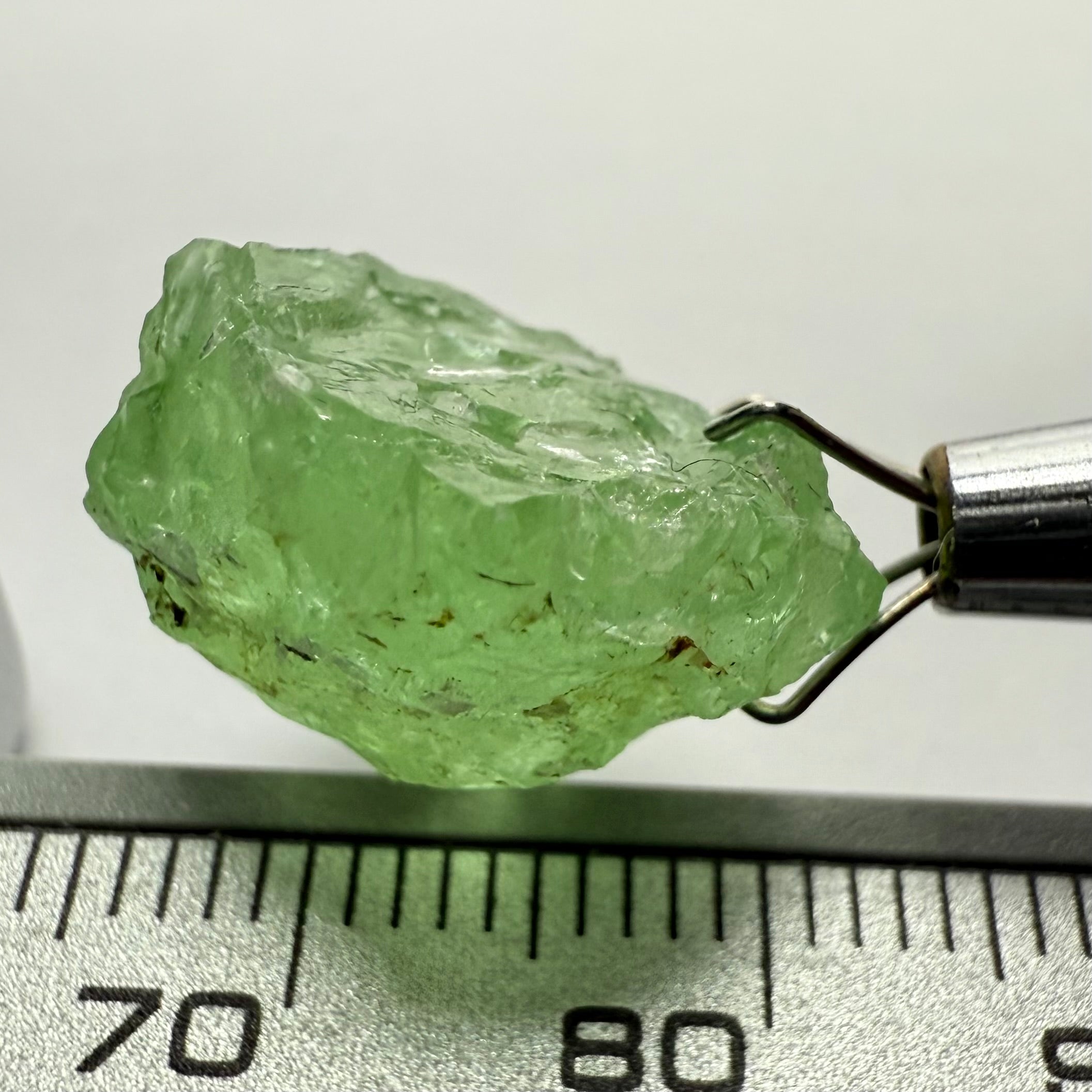 Tsavorite Garnet Cab Grade Rough, has some cracks, 16.29ct, Tanzania, Untreated Unheated