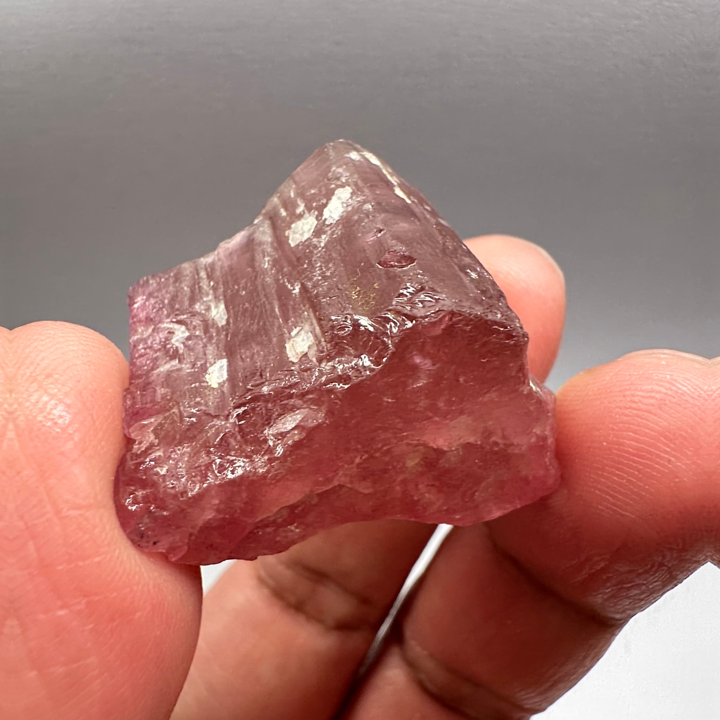 Tourmaline Crystal, 25.90gm, Untreated Unheated, cab/specimen grade